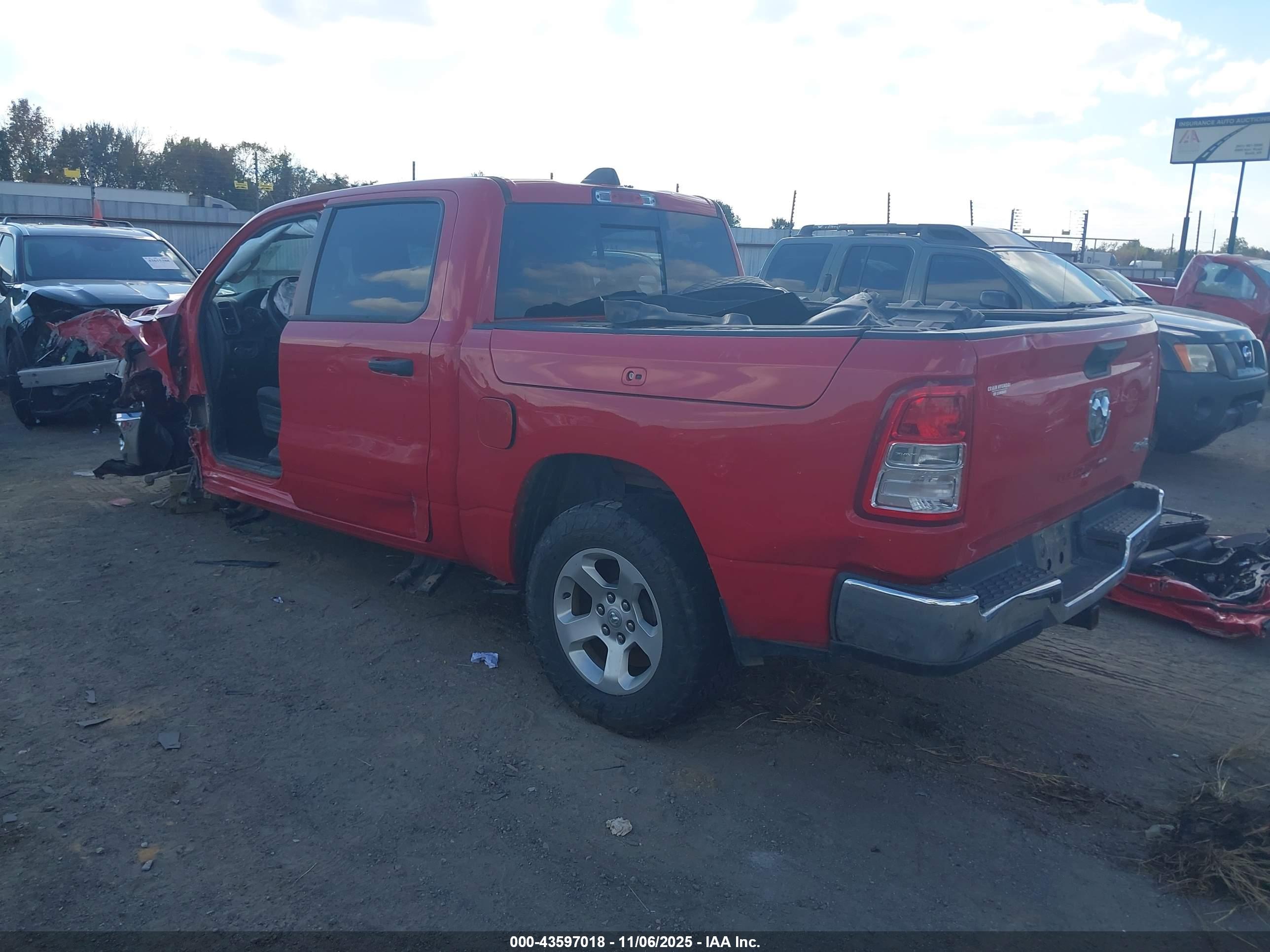 RAM 1500 image 3
