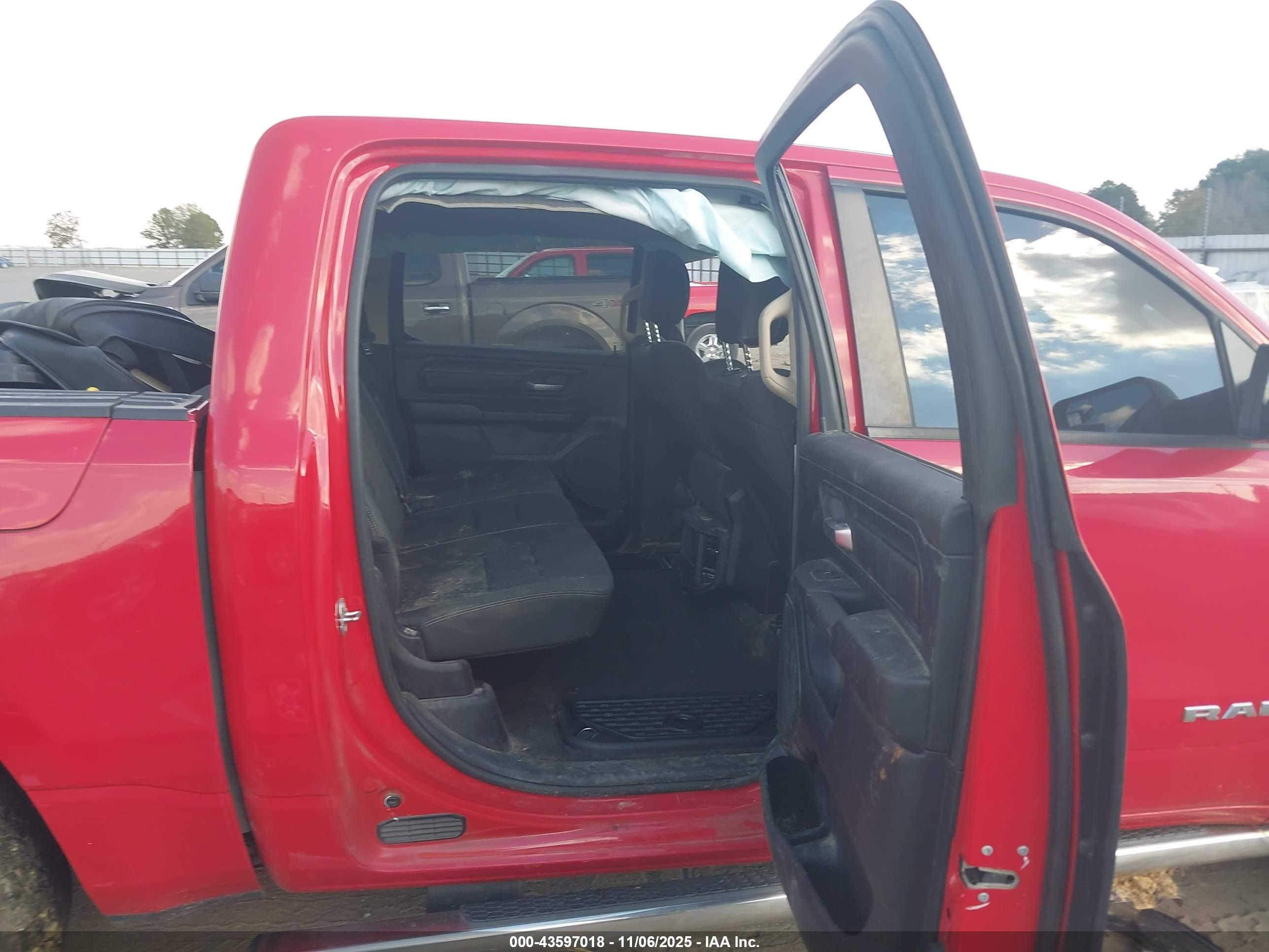 RAM 1500 image 8