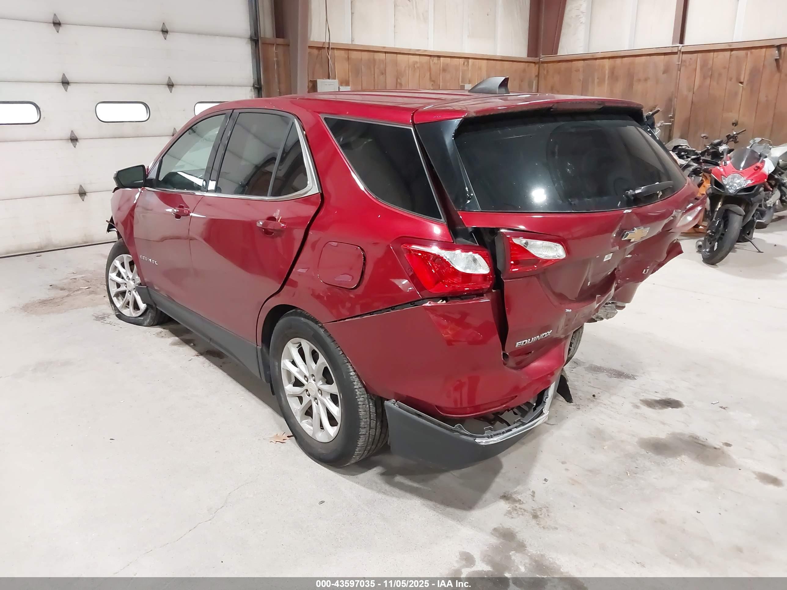 CHEVROLET EQUINOX image 3