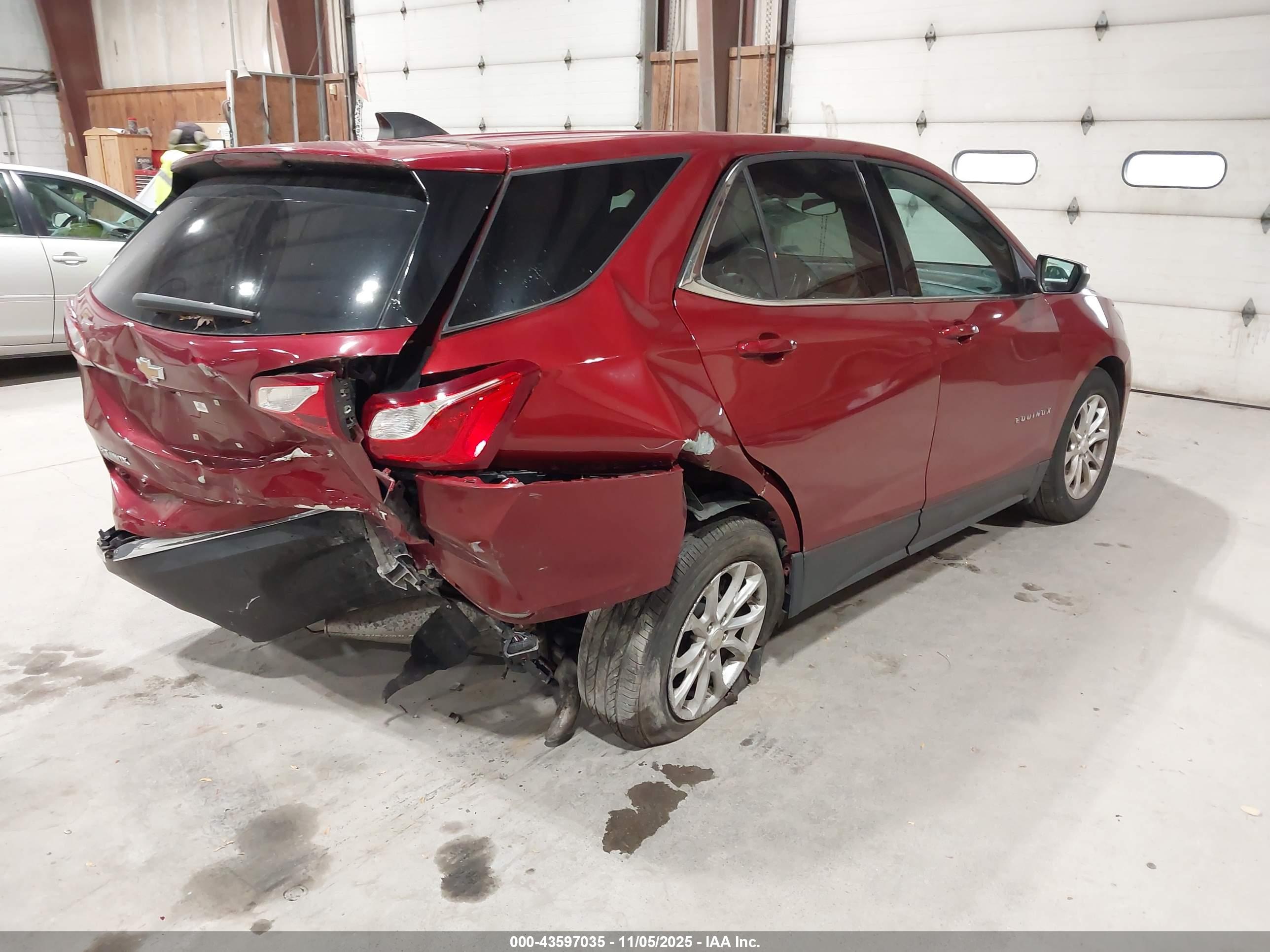 CHEVROLET EQUINOX image 4