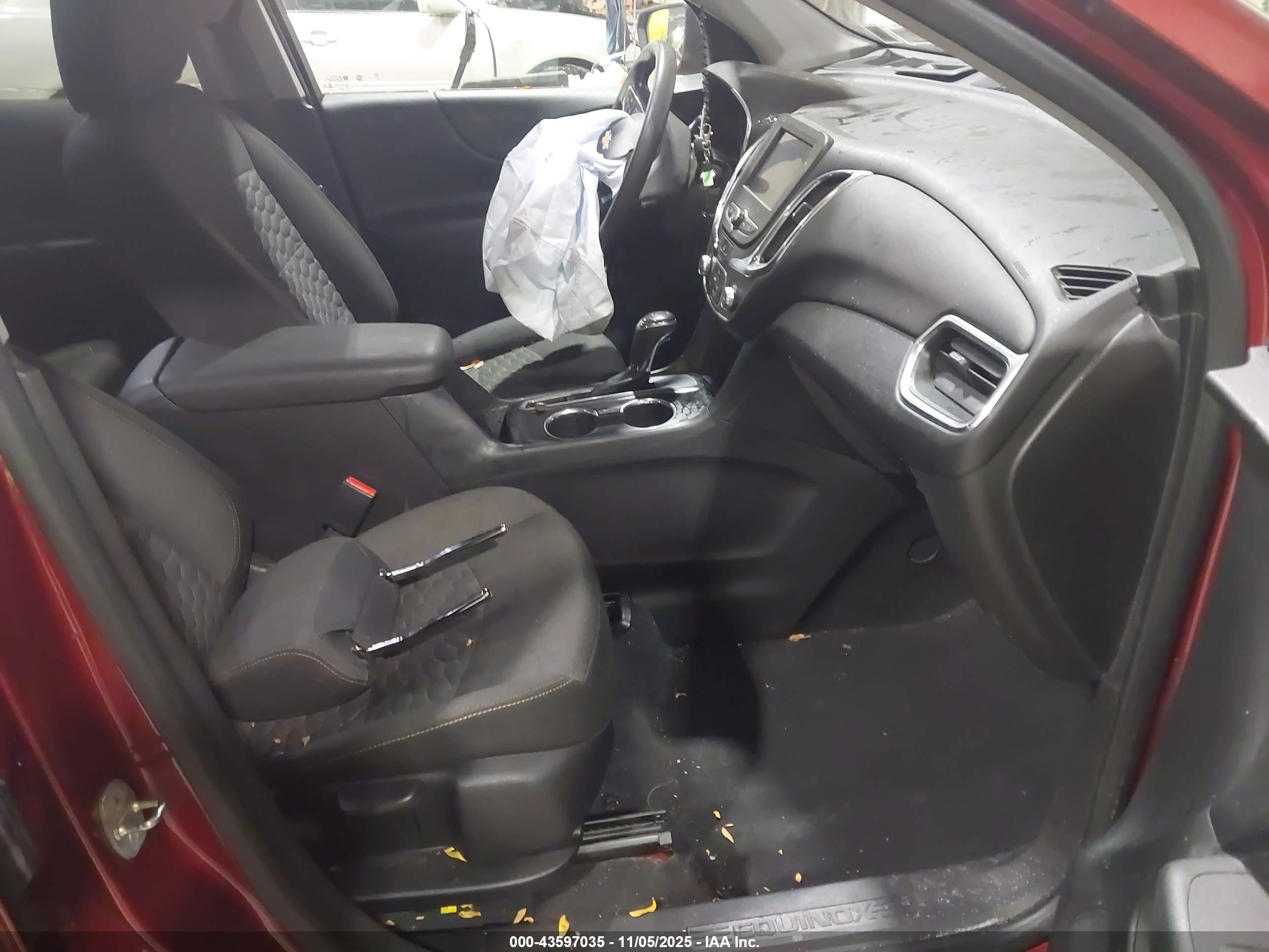 CHEVROLET EQUINOX image 5