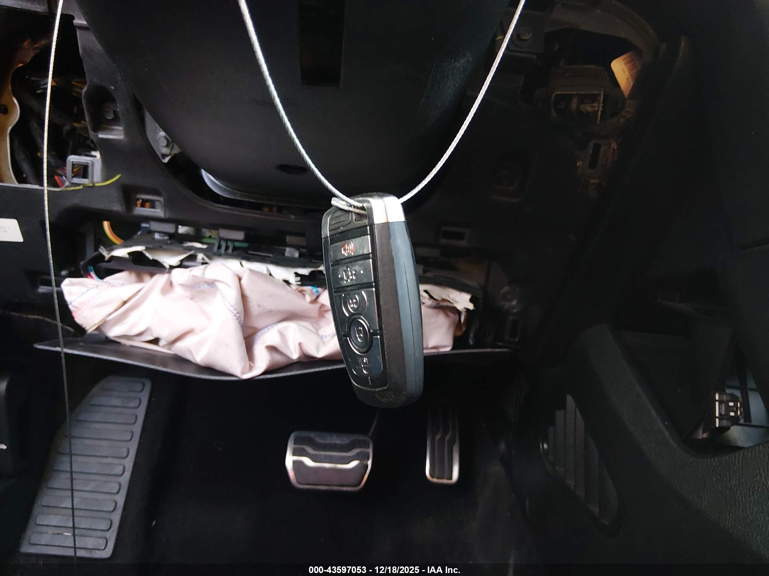 FORD EDGE image 11