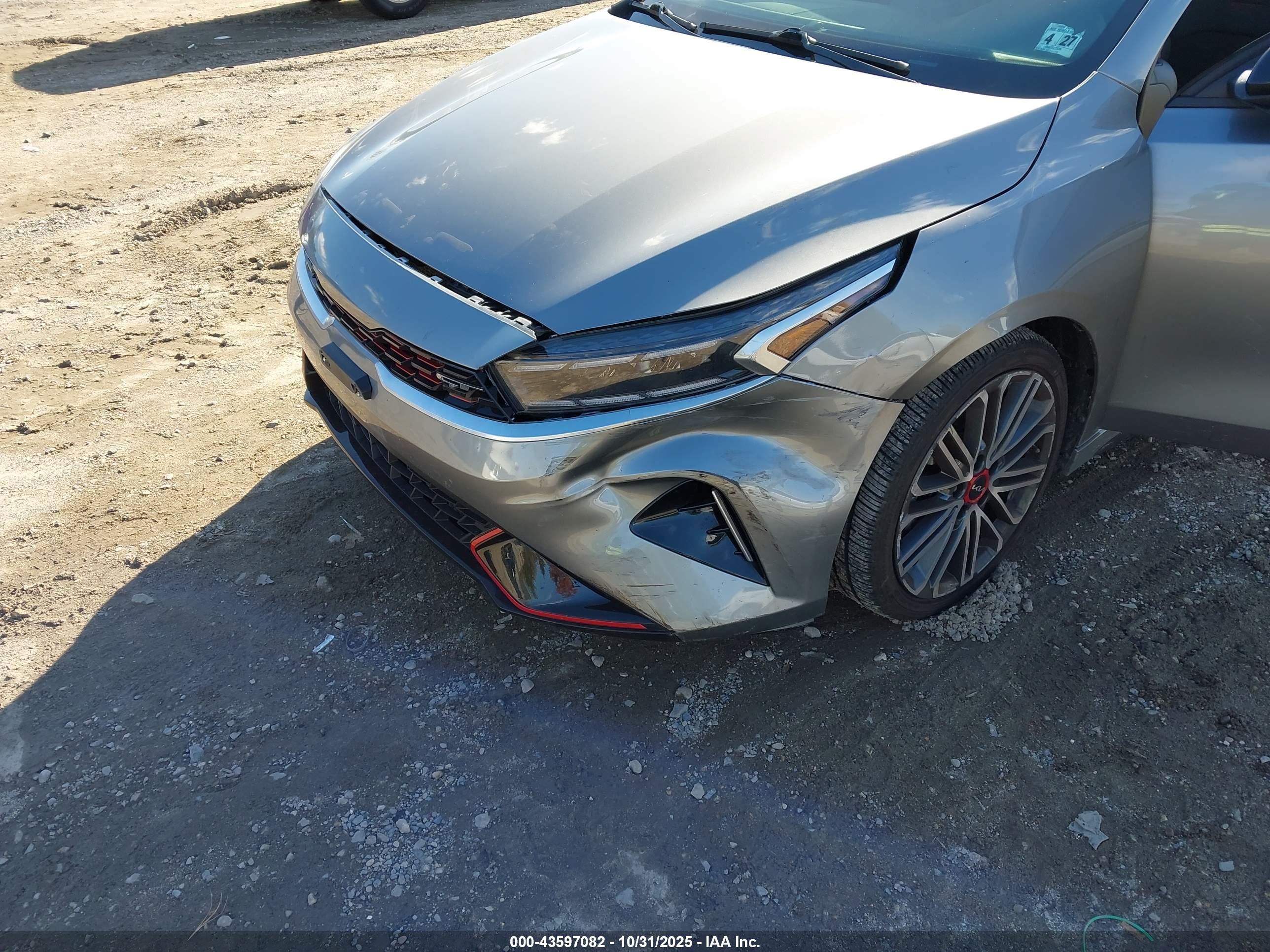 KIA FORTE image 6