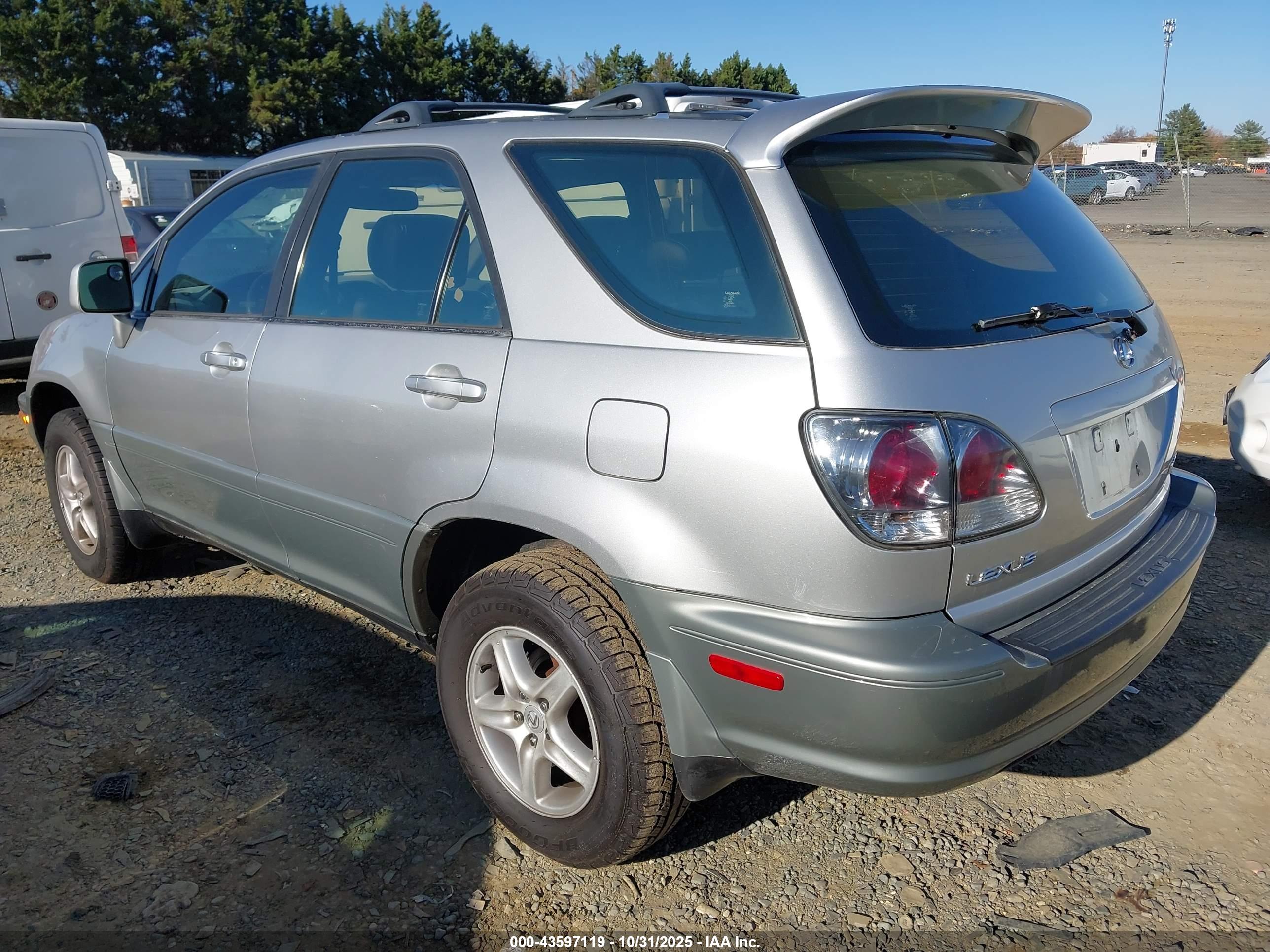 LEXUS RX image 3