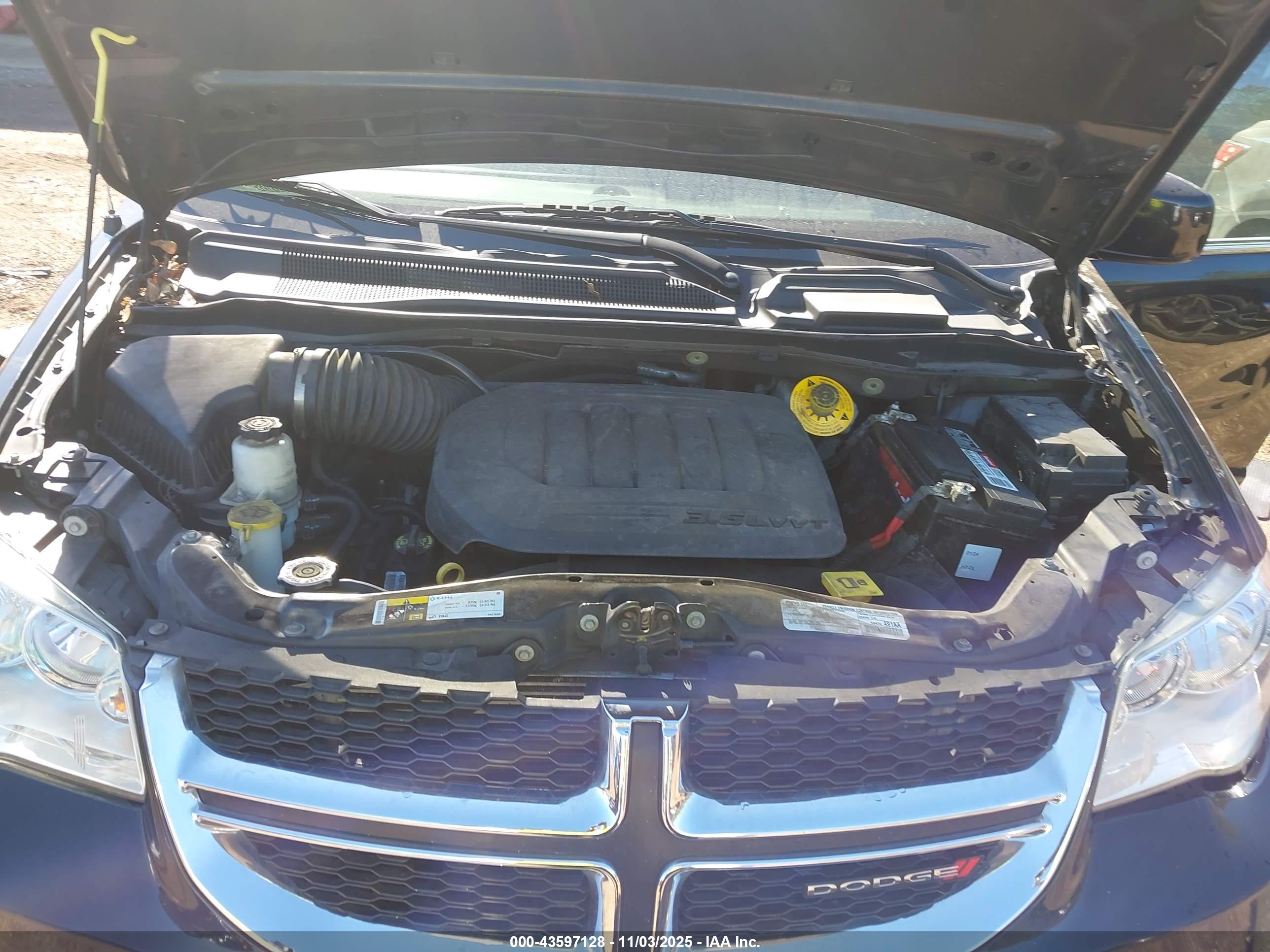 DODGE GRAND image 10