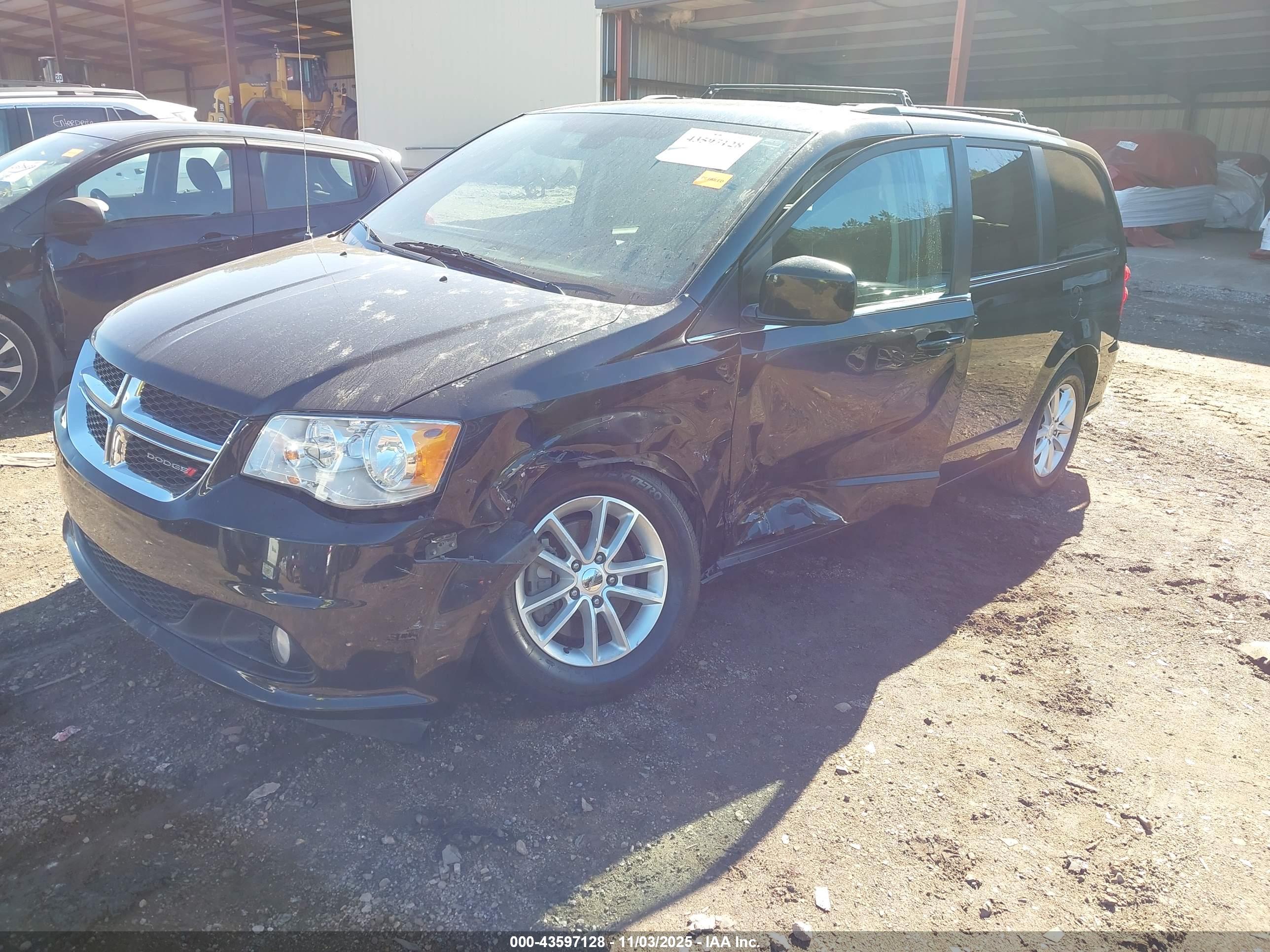 DODGE GRAND image 2
