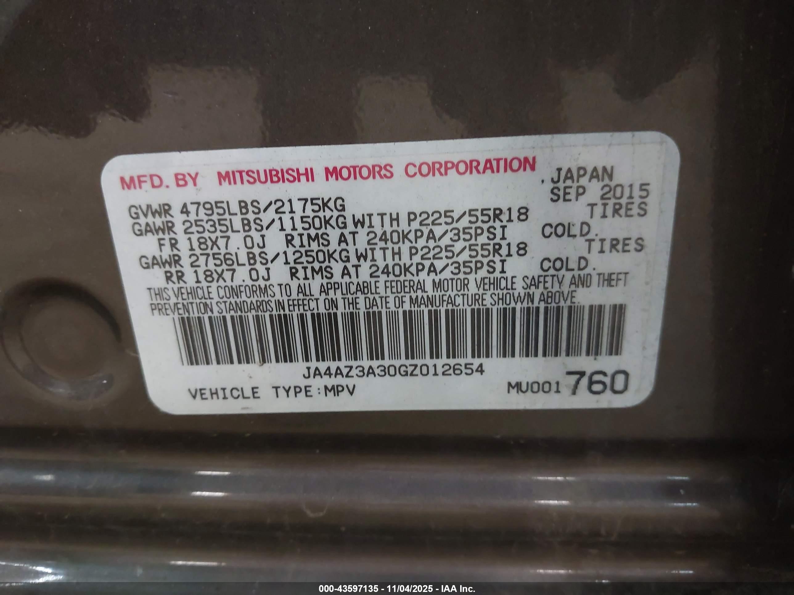 MITSUBISHI OUTLANDER image 9