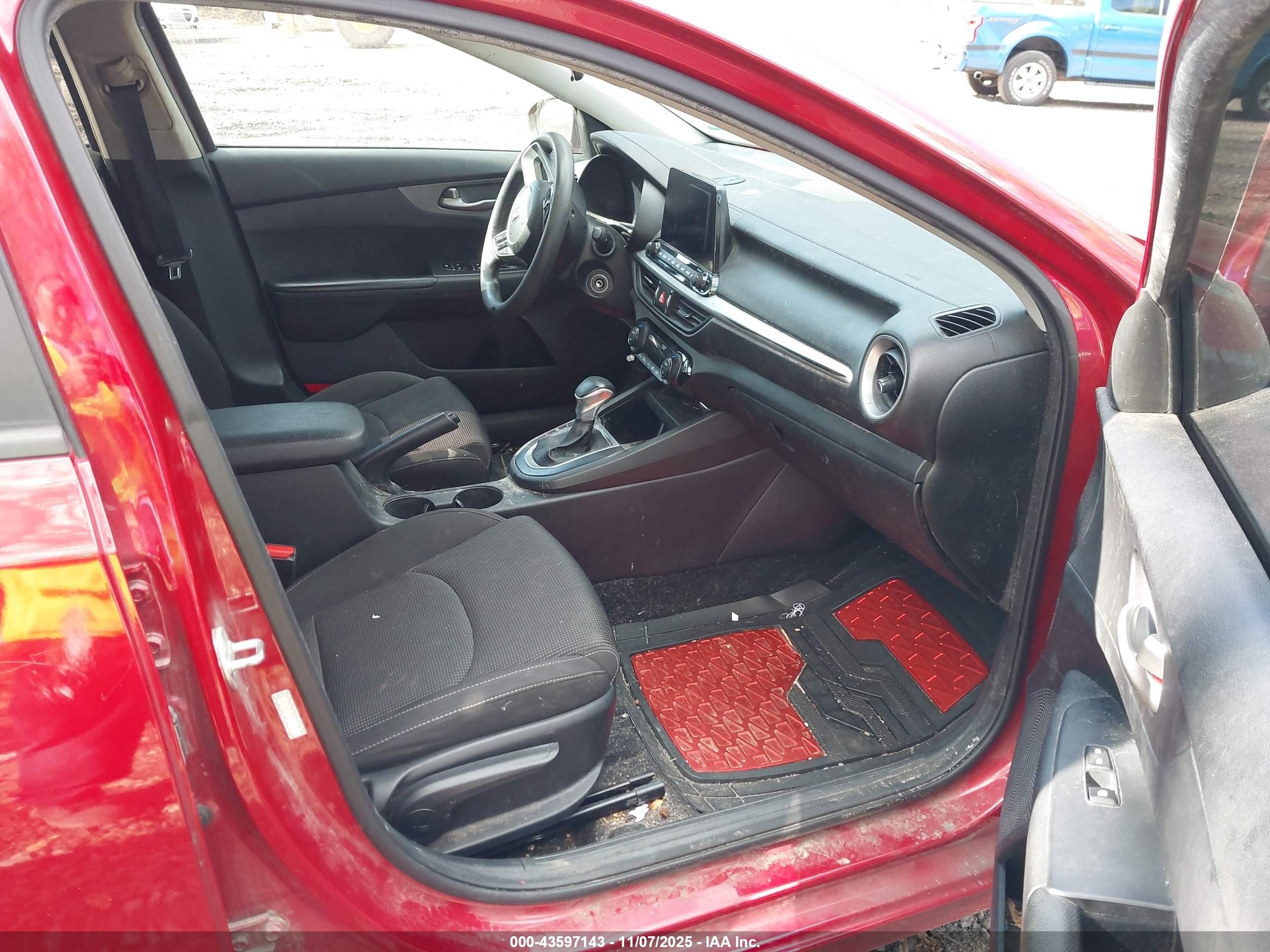 KIA FORTE image 5