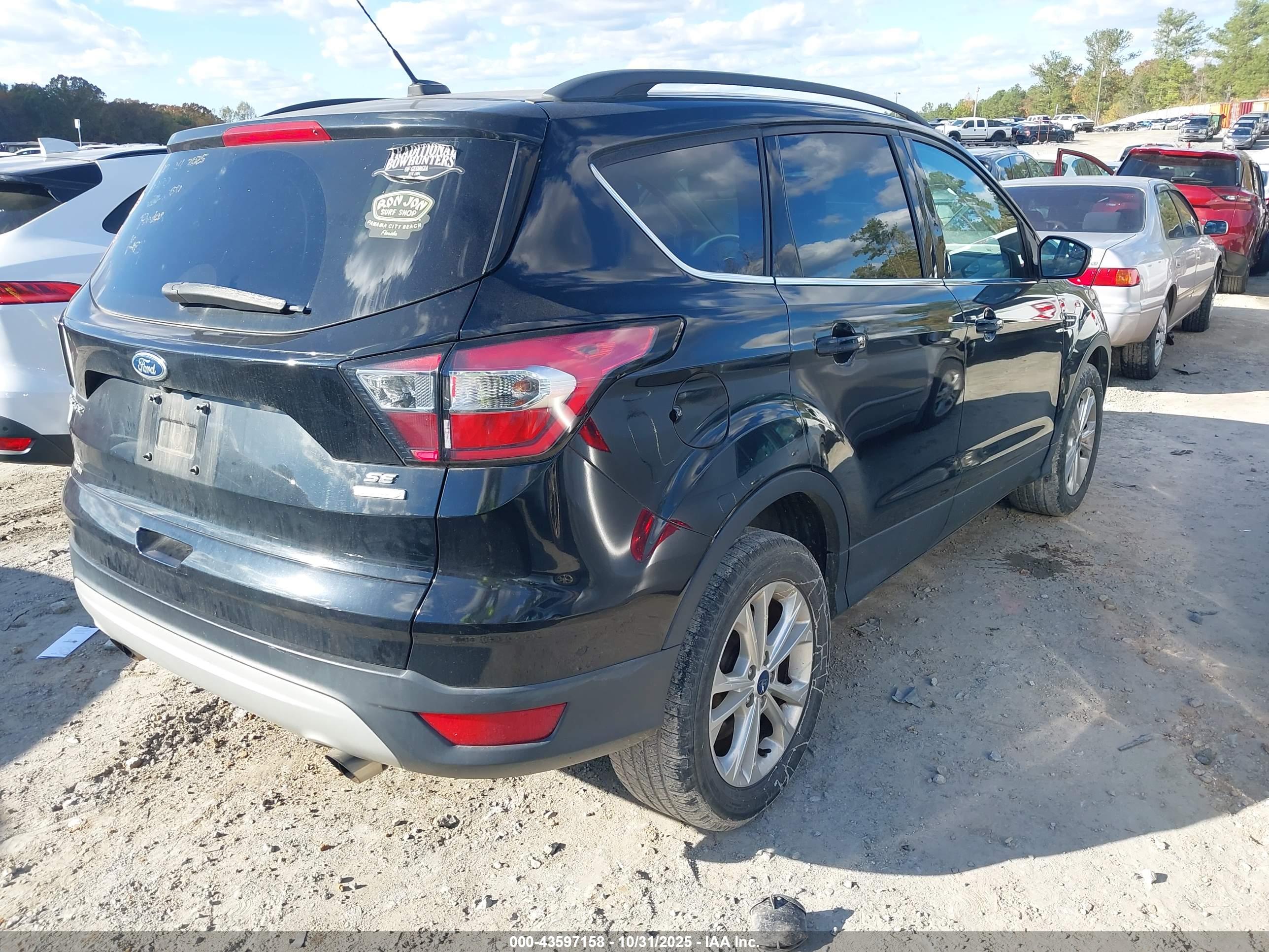 FORD ESCAPE image 4