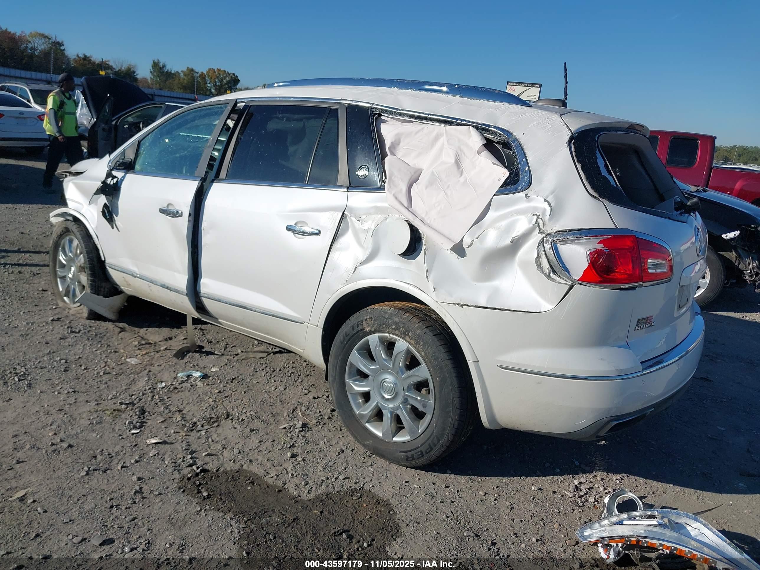 BUICK ENCLAVE image 3