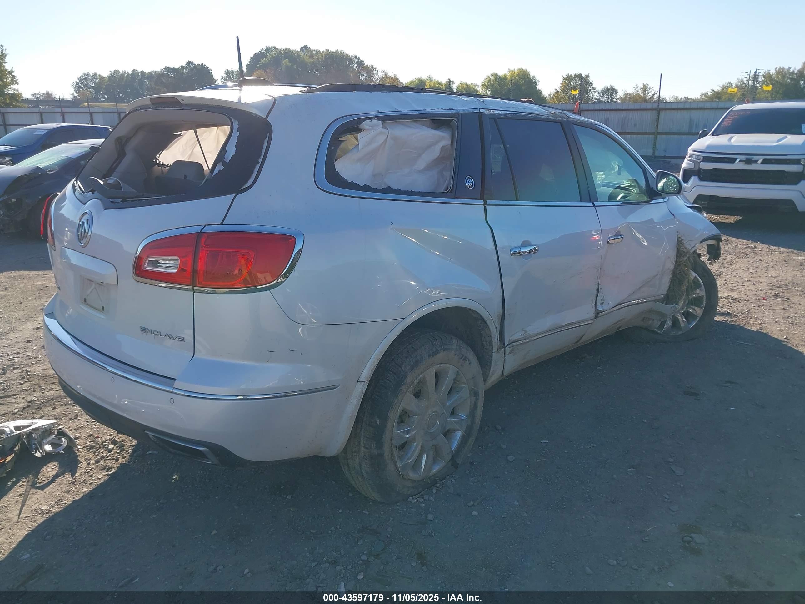 BUICK ENCLAVE image 4