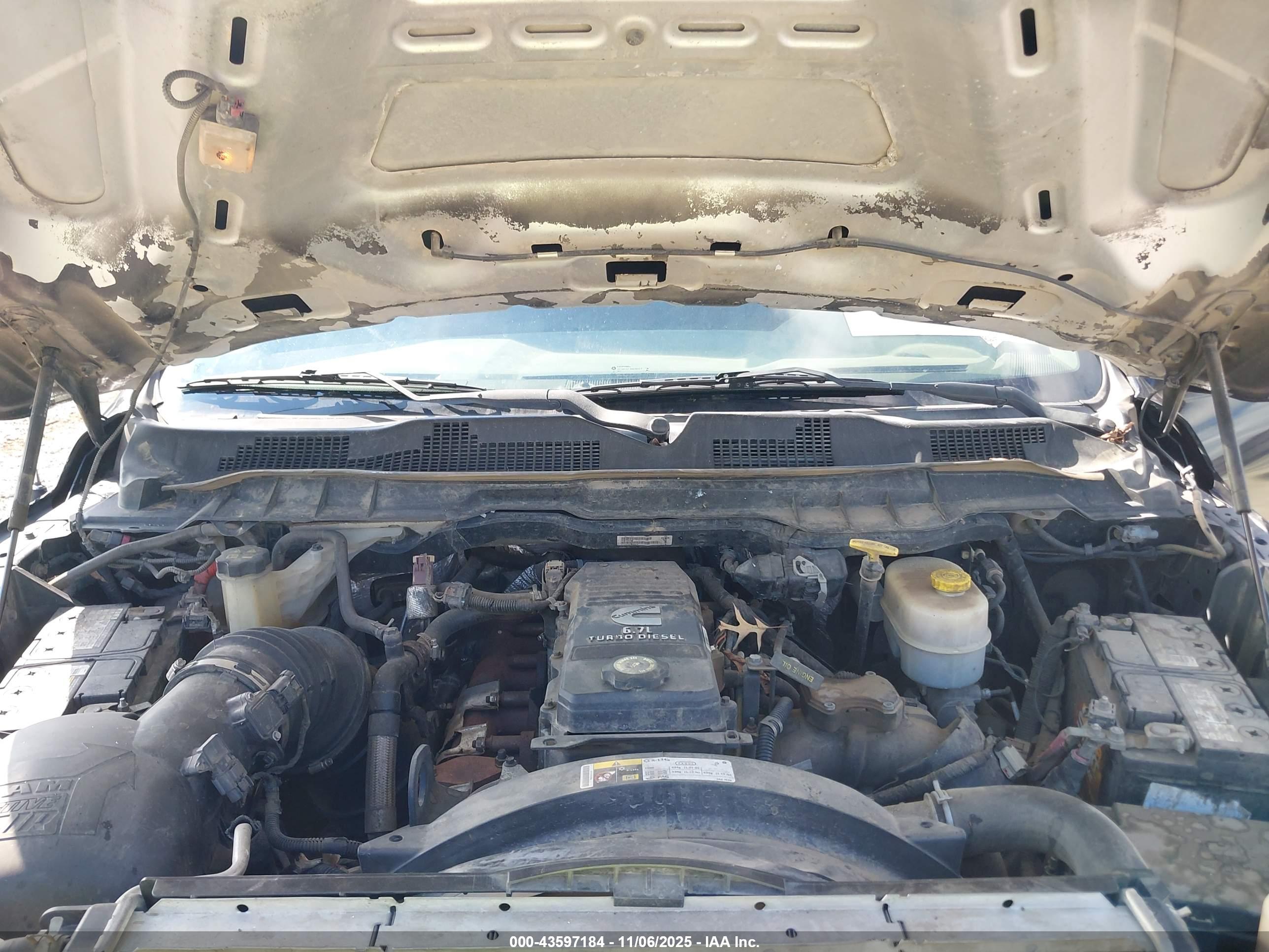 RAM 3500 image 10