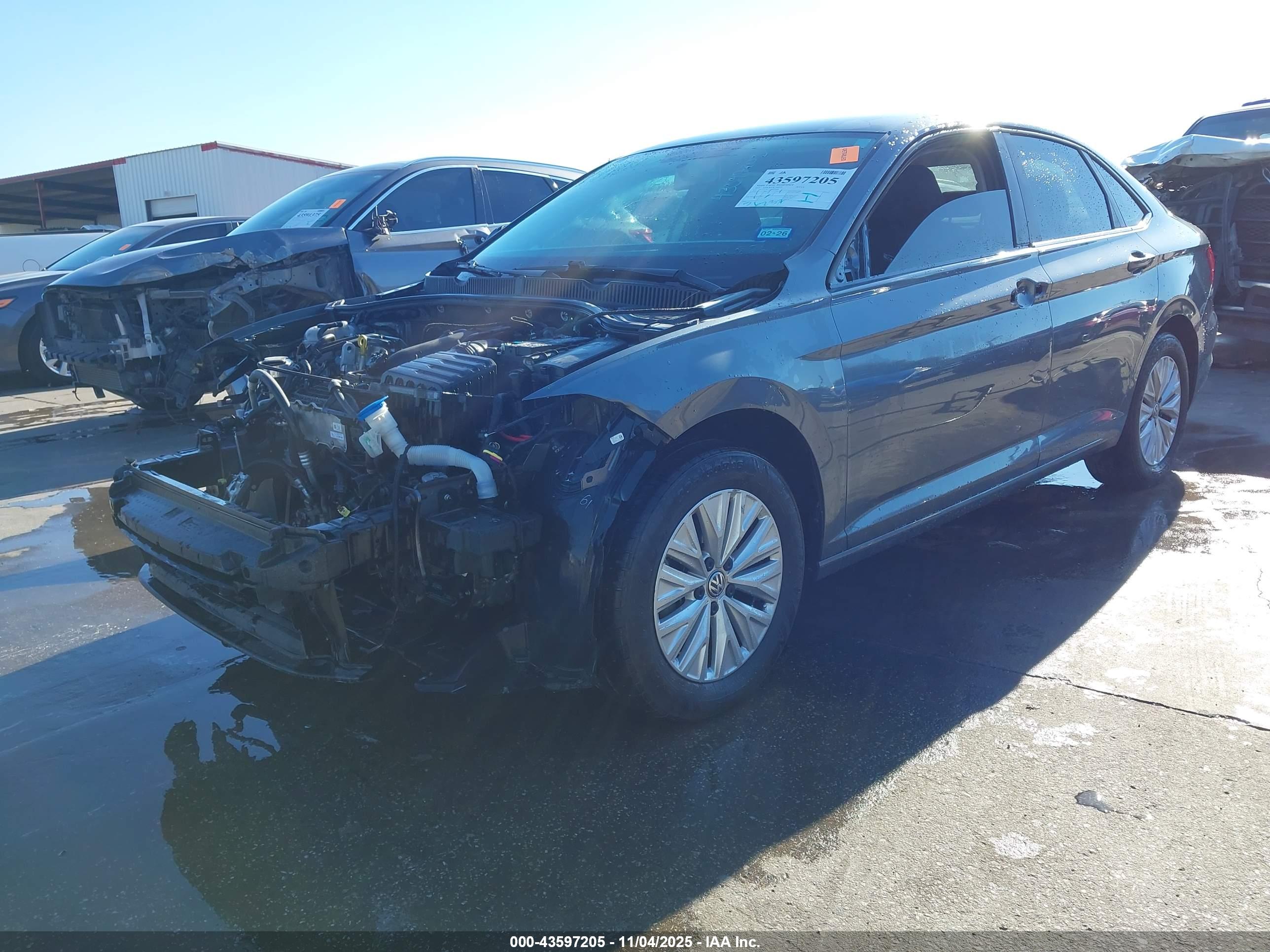 VOLKSWAGEN JETTA image 2