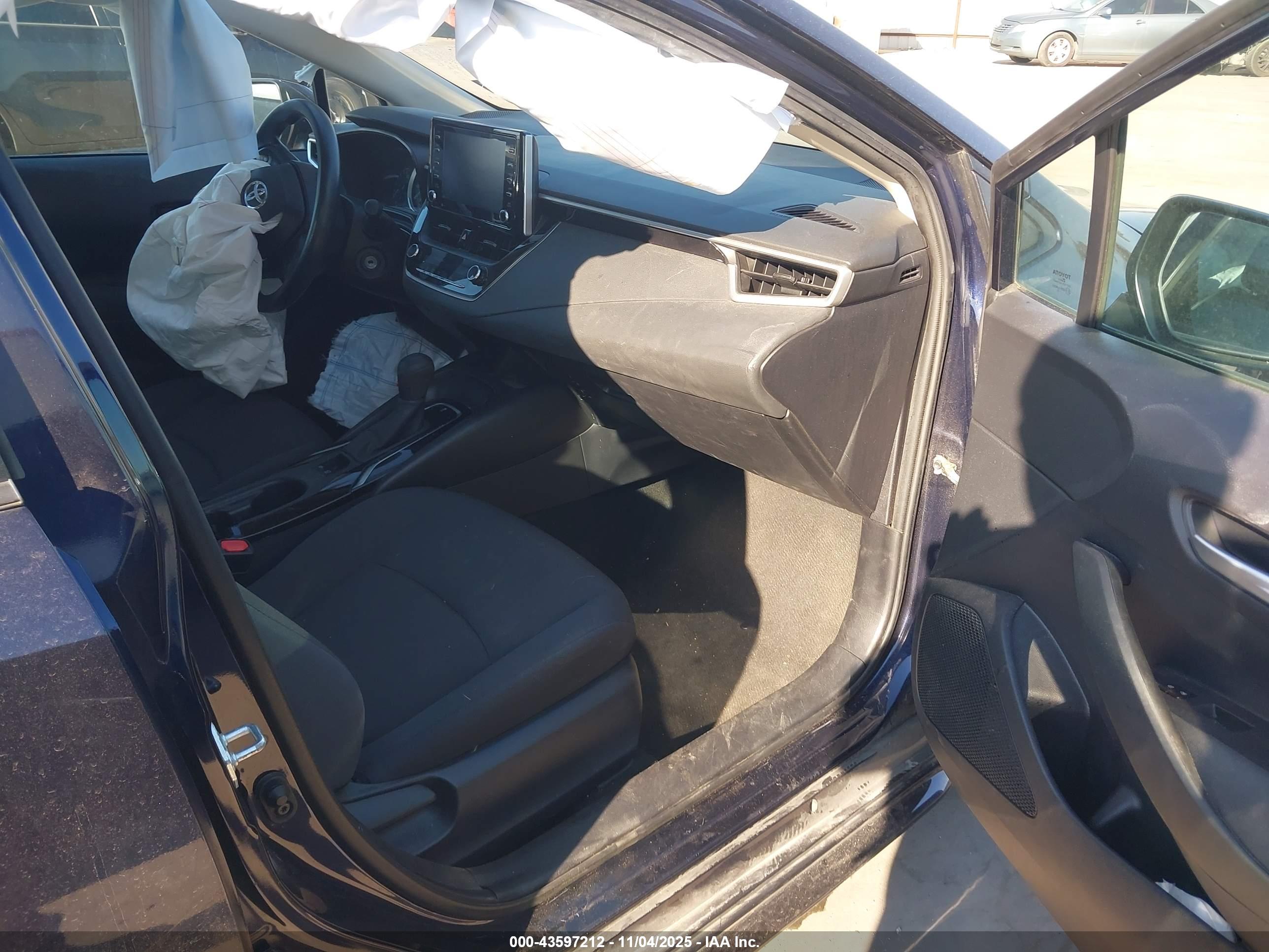 TOYOTA COROLLA image 5