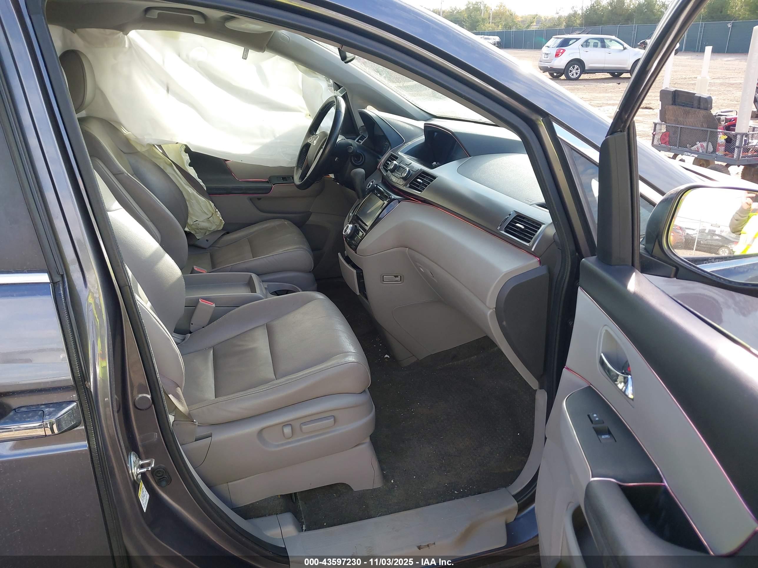 HONDA ODYSSEY image 5
