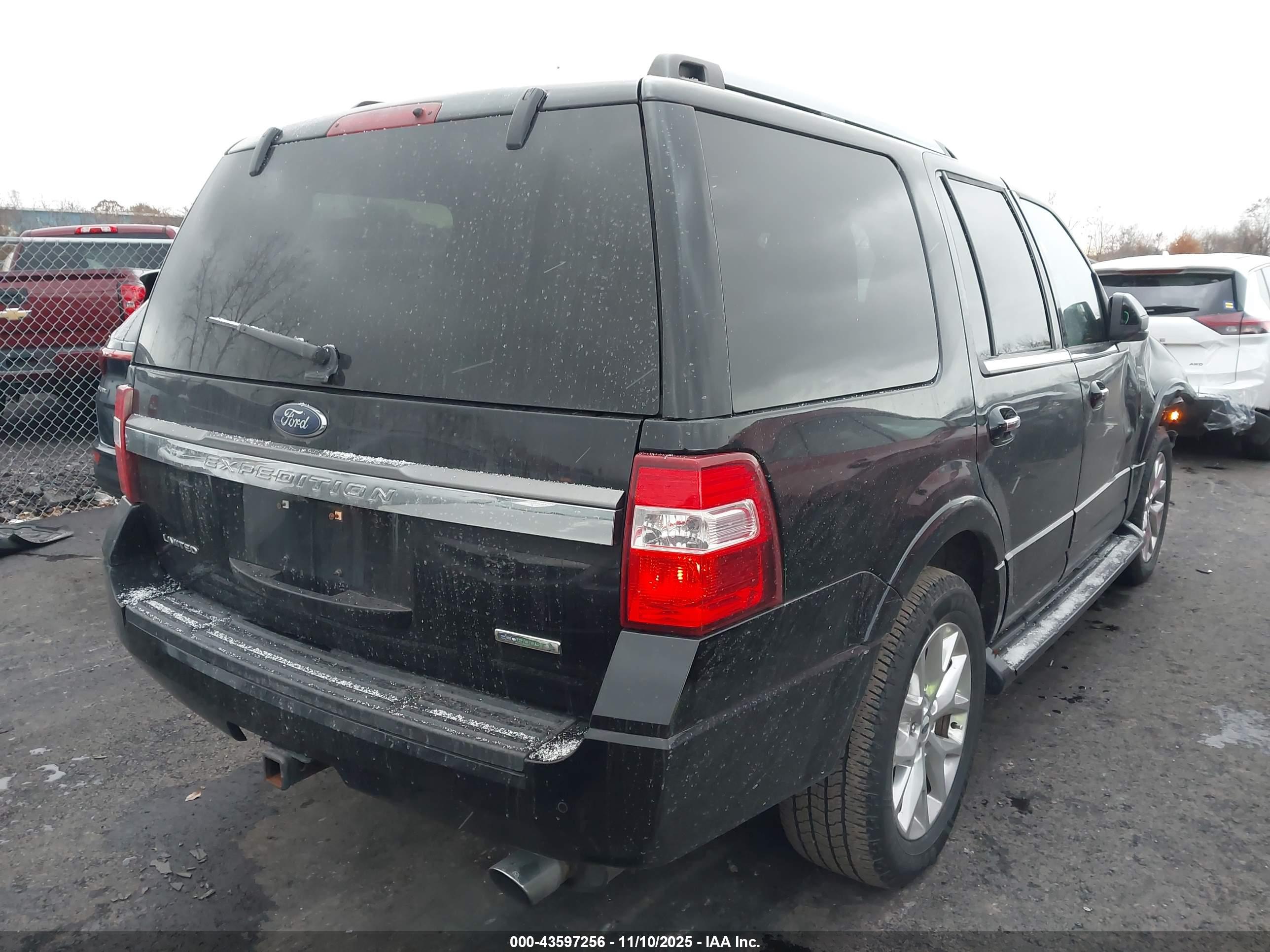 FORD EXPEDITION image 4