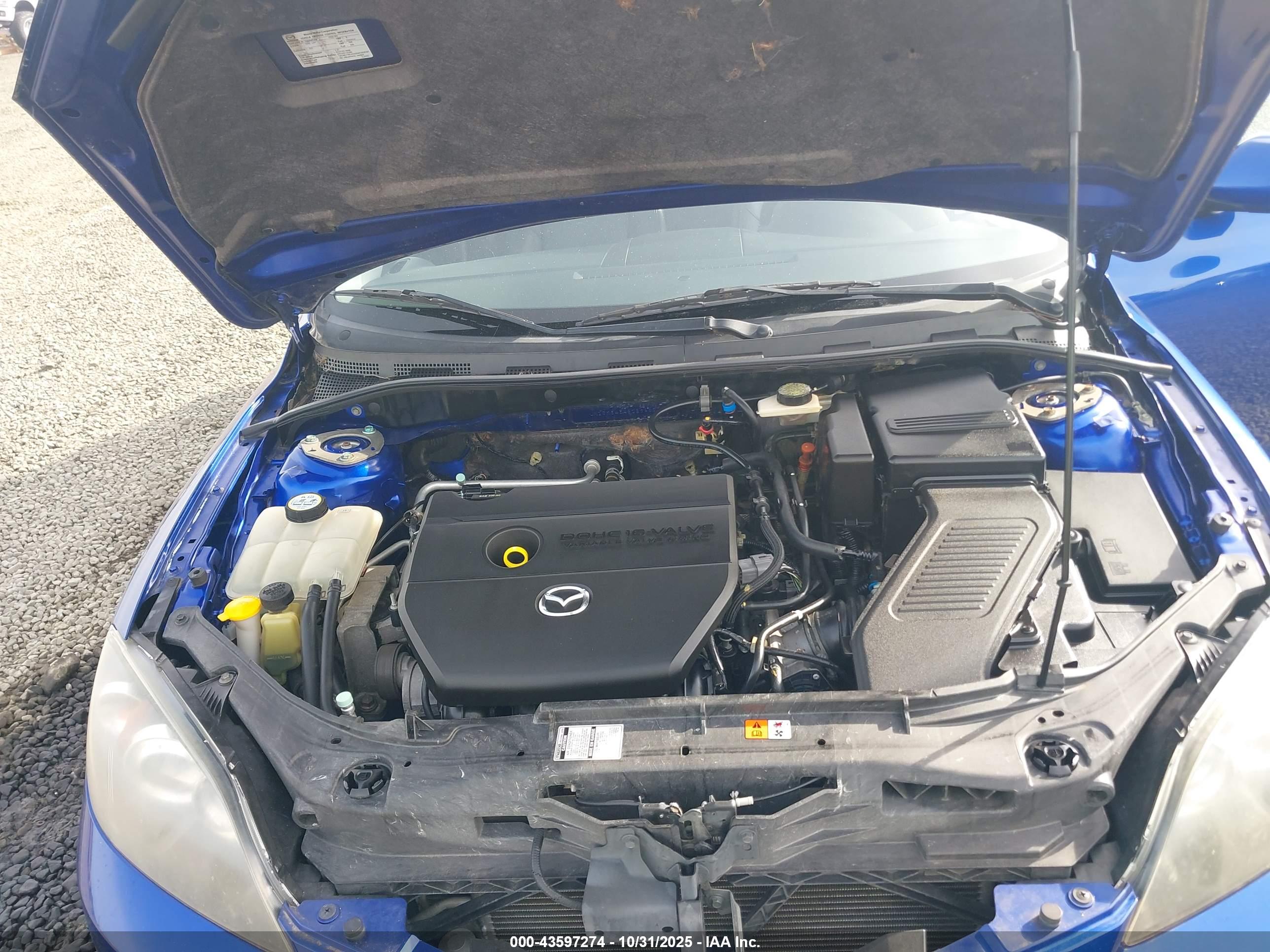 MAZDA MAZDA3 image 10
