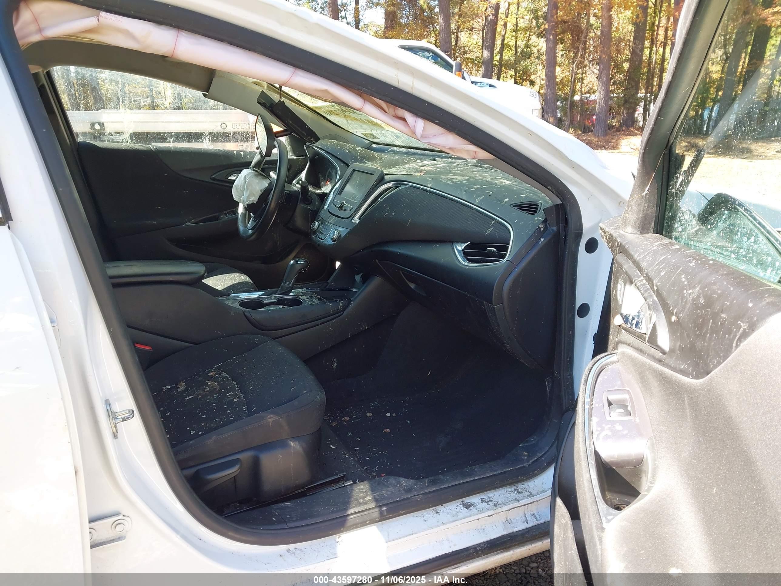CHEVROLET MALIBU image 5