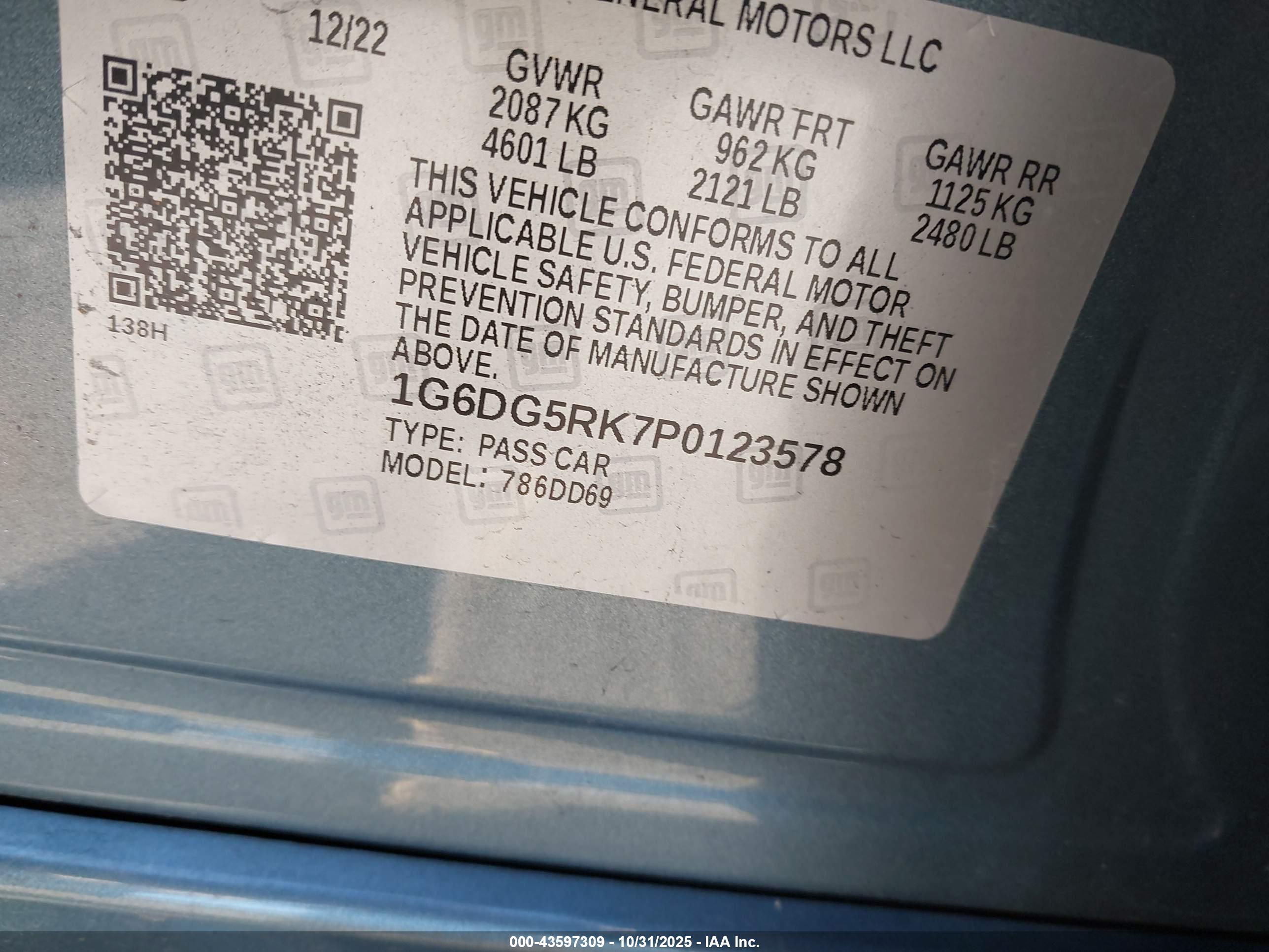 CADILLAC CT4 image 9