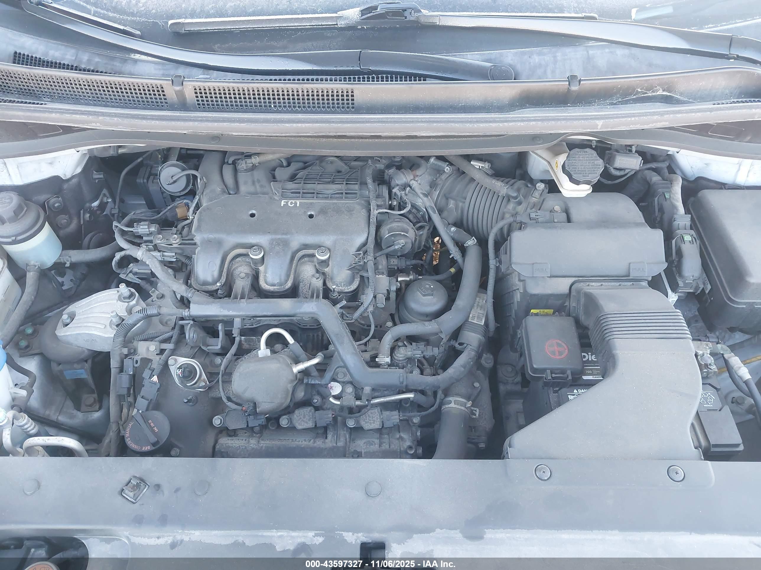 KIA SEDONA image 10