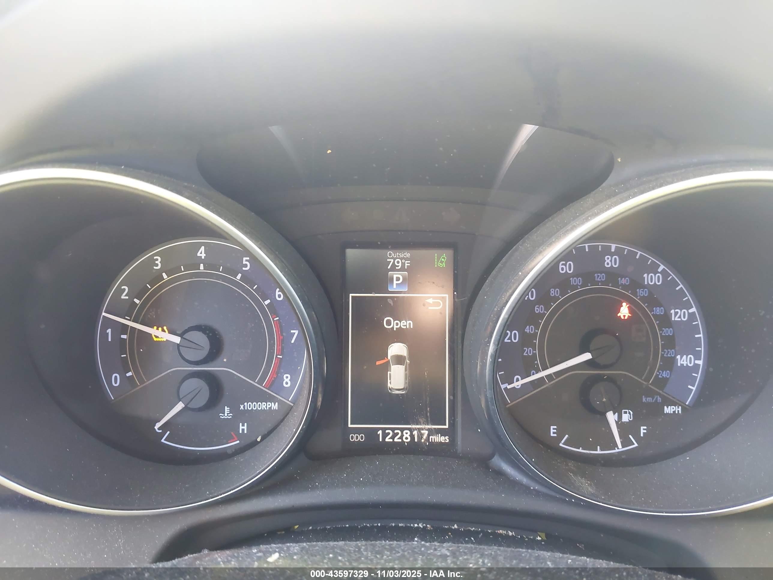 TOYOTA COROLLA image 7