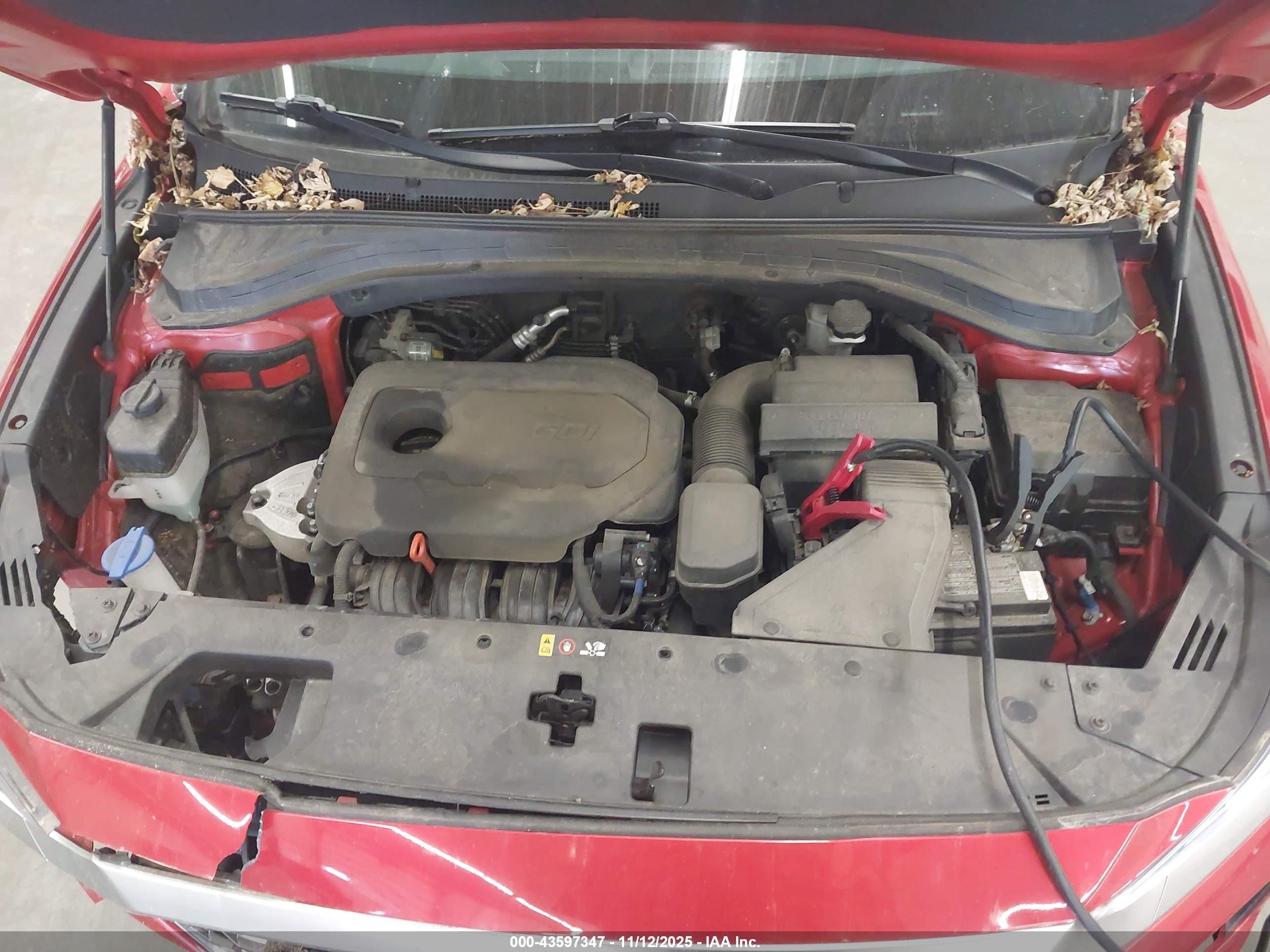 HYUNDAI SANTA image 10