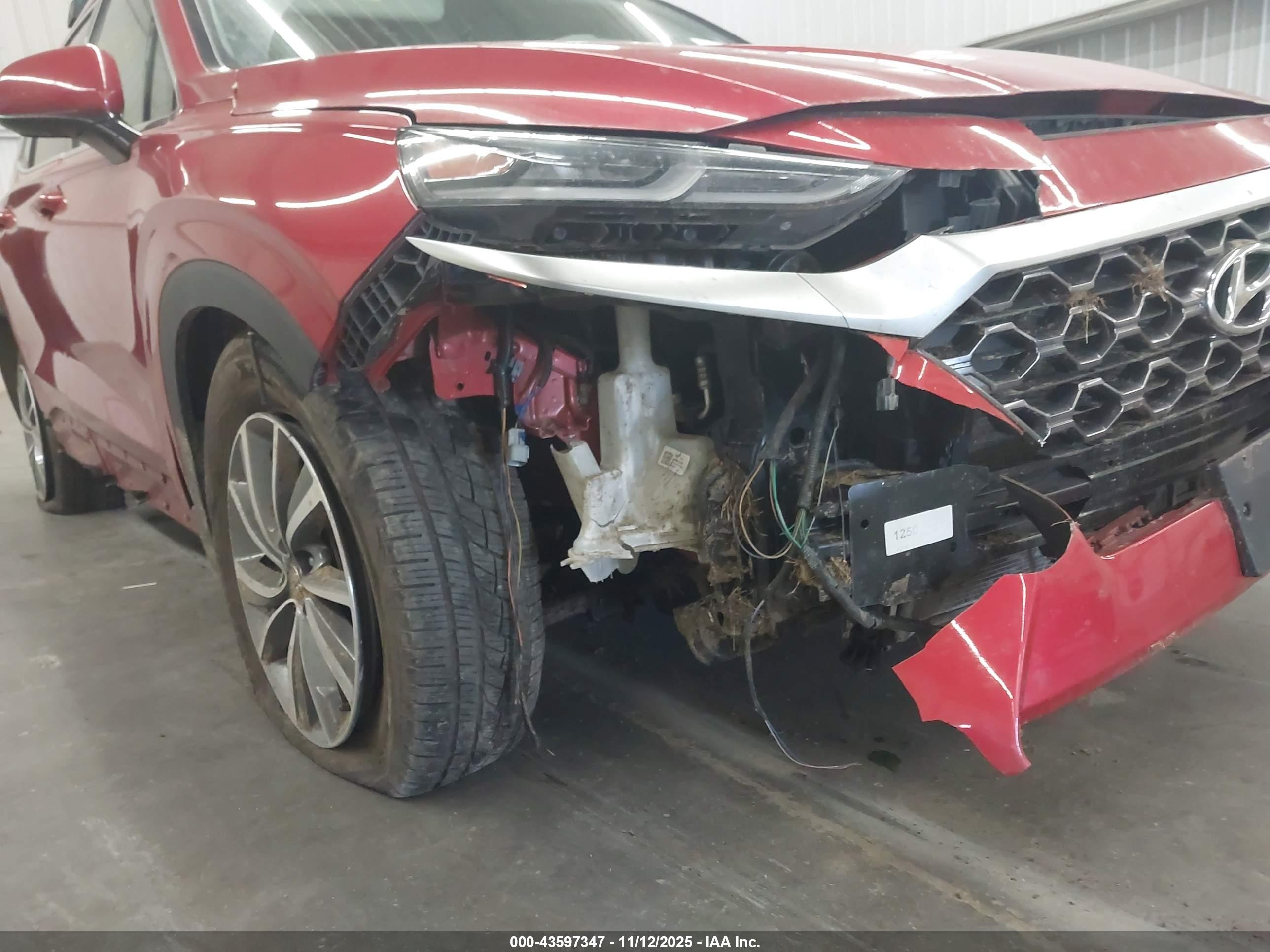 HYUNDAI SANTA image 6