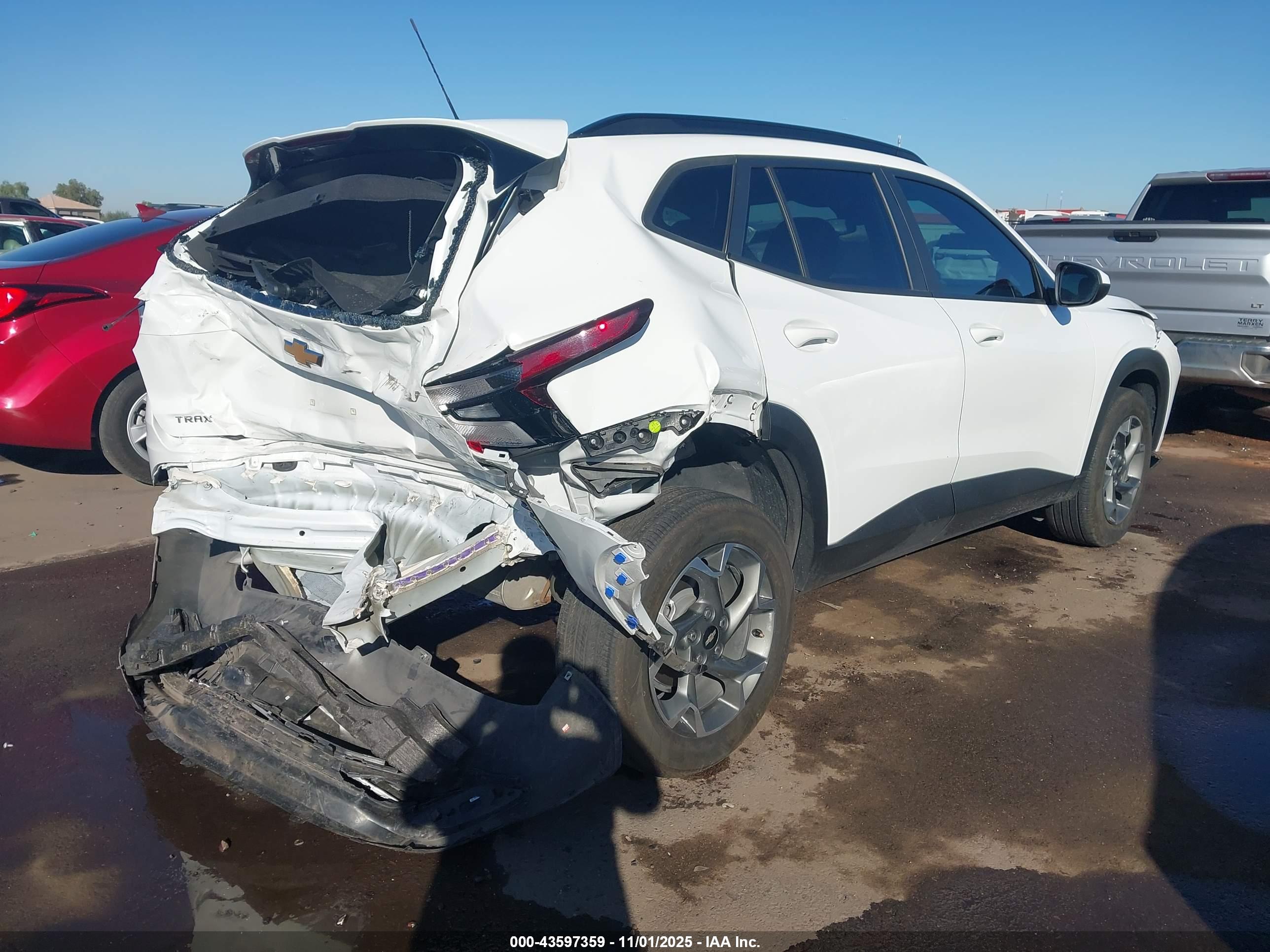 CHEVROLET TRAX image 4