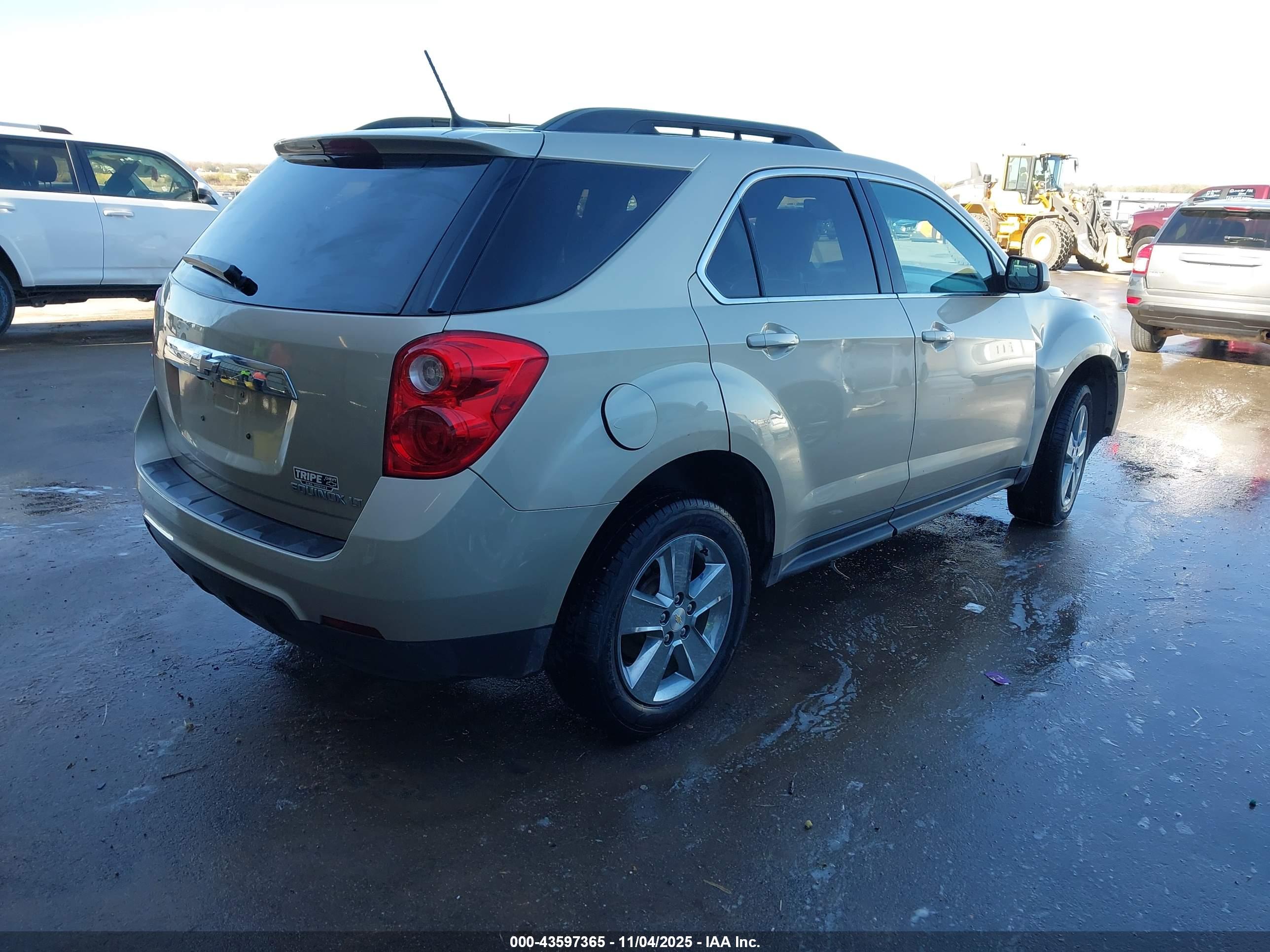 CHEVROLET EQUINOX image 4