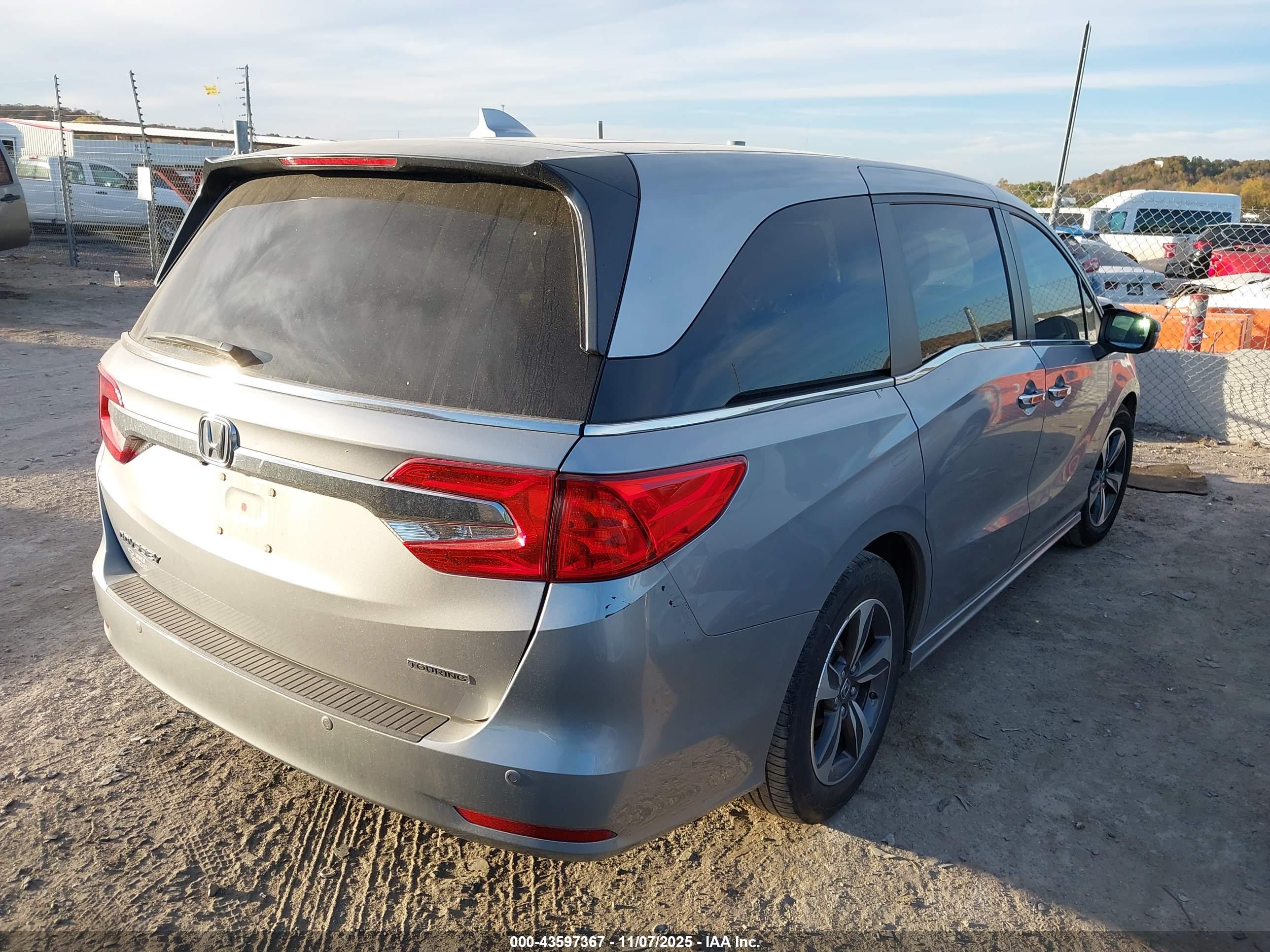 HONDA ODYSSEY image 4