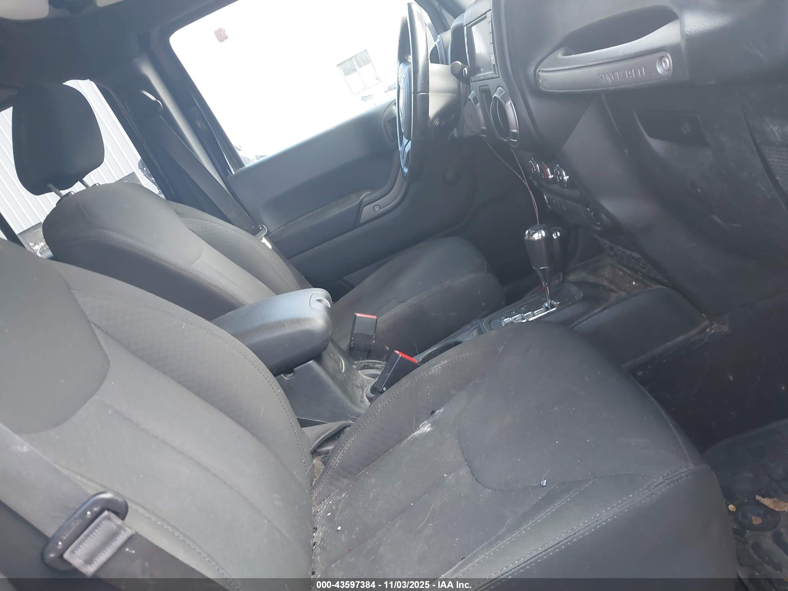 JEEP WRANGLER image 5