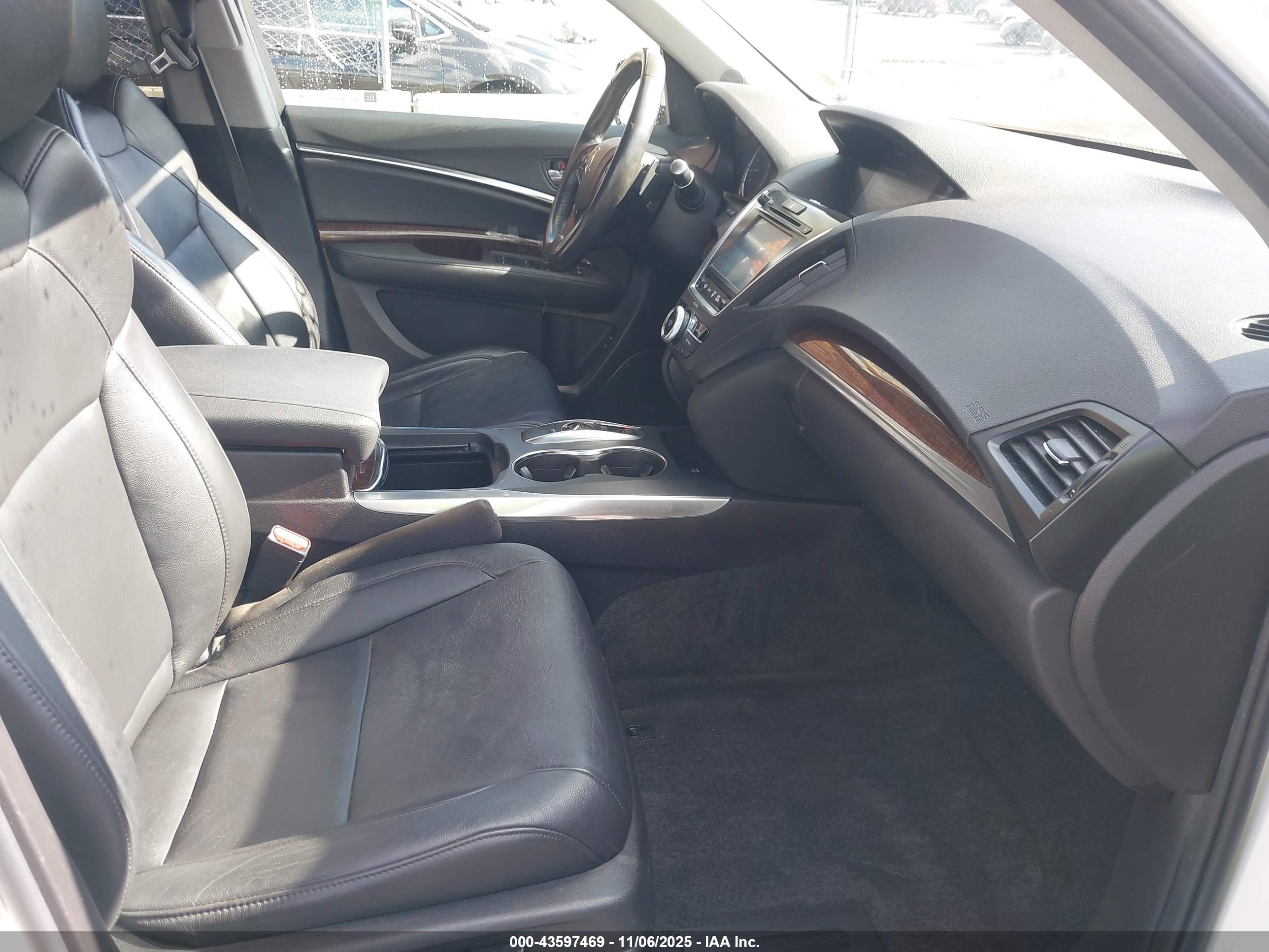 ACURA MDX image 5