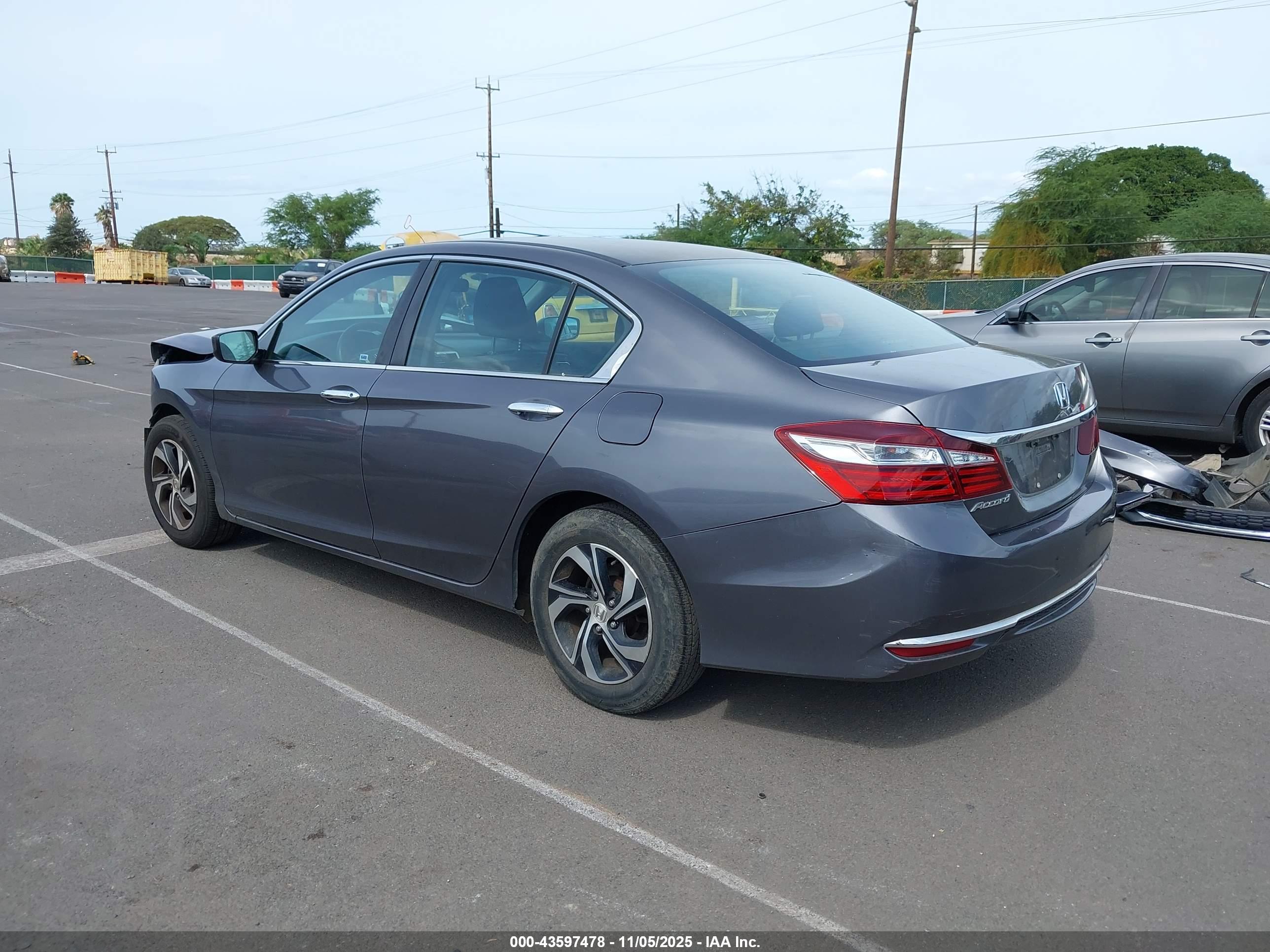 HONDA ACCORD image 3