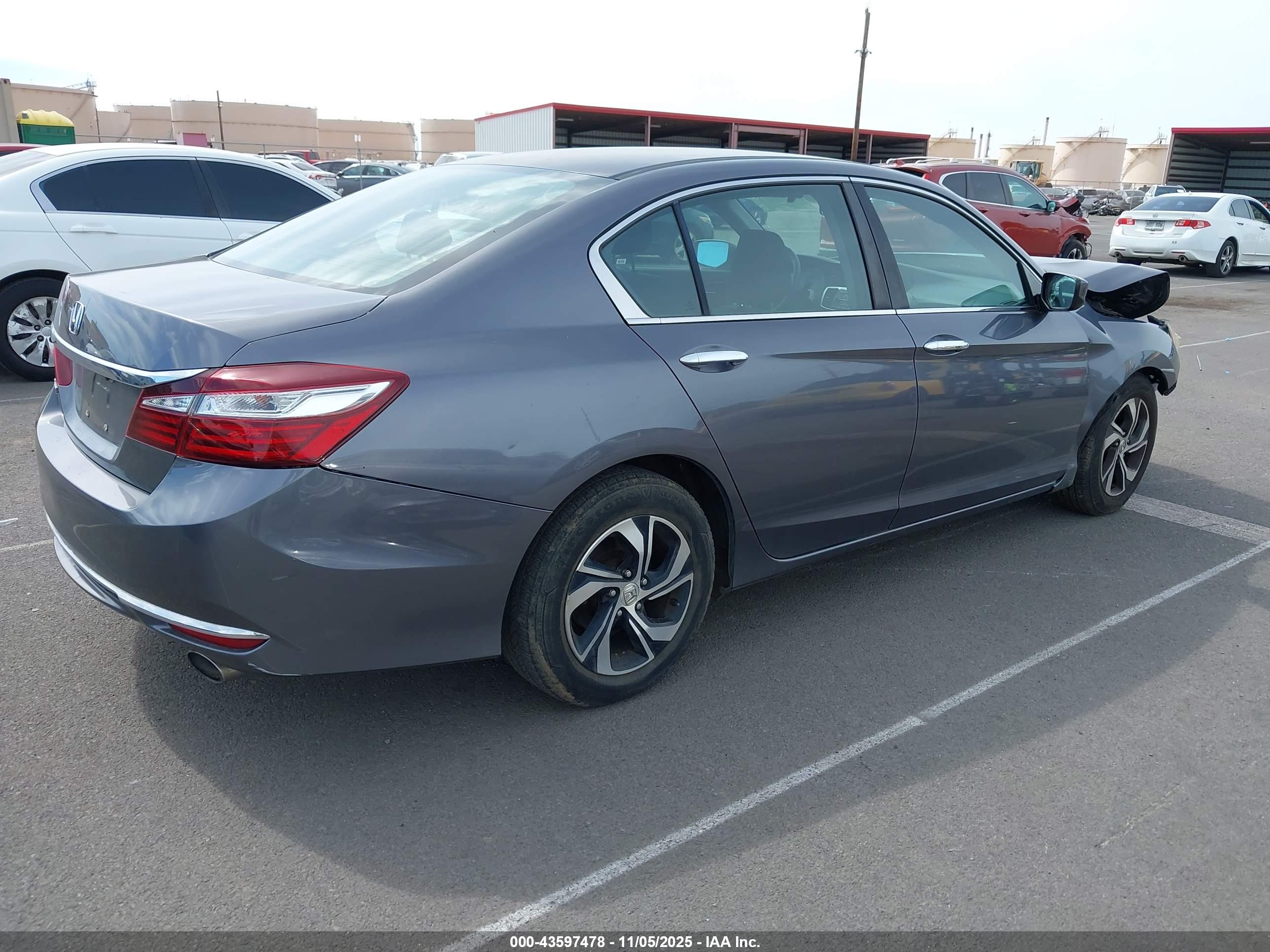 HONDA ACCORD image 4