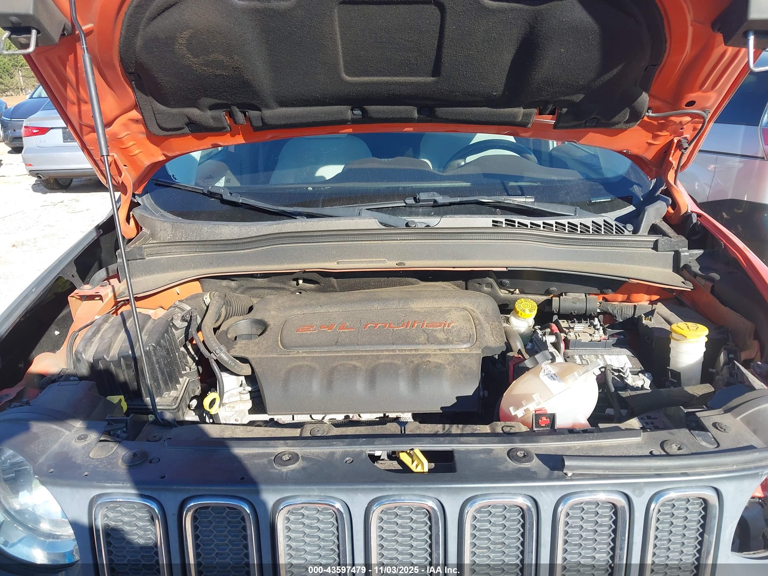 JEEP RENEGADE image 10