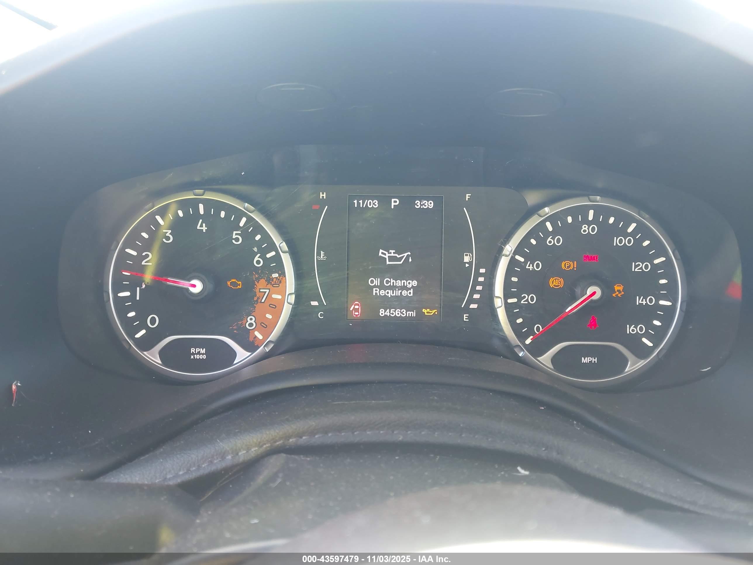JEEP RENEGADE image 7