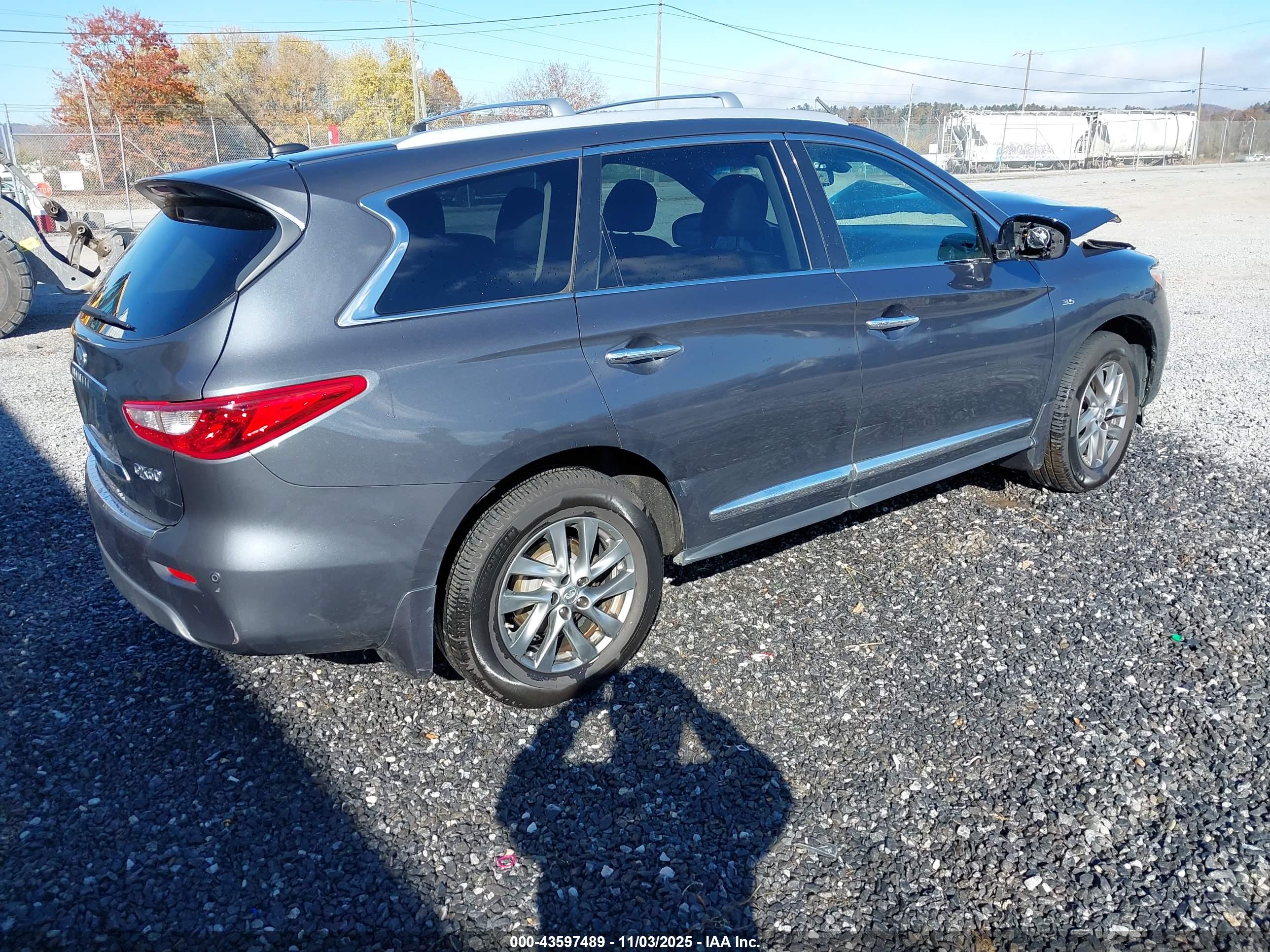 INFINITI QX60 image 4