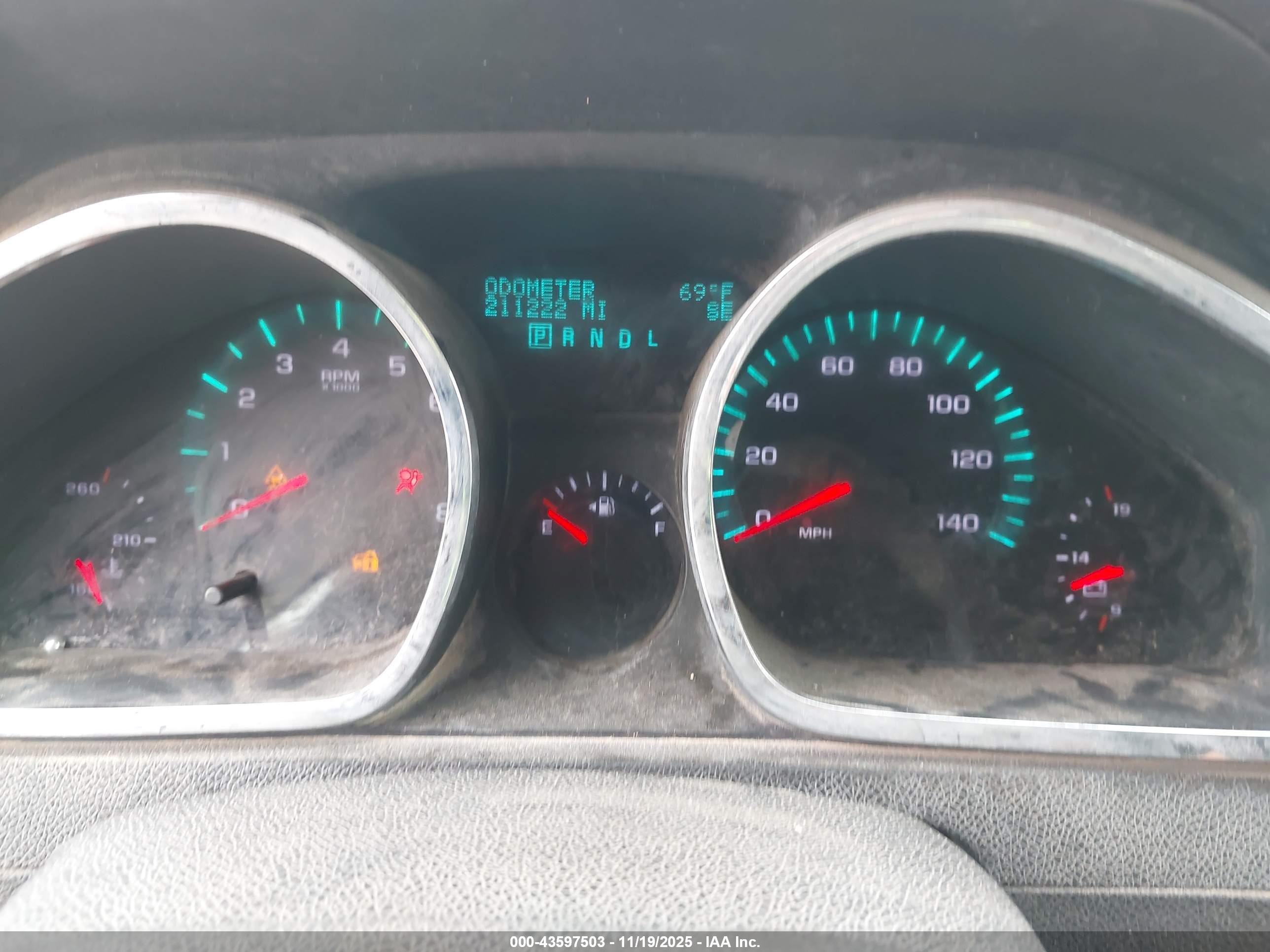 CHEVROLET TRAVERSE image 7