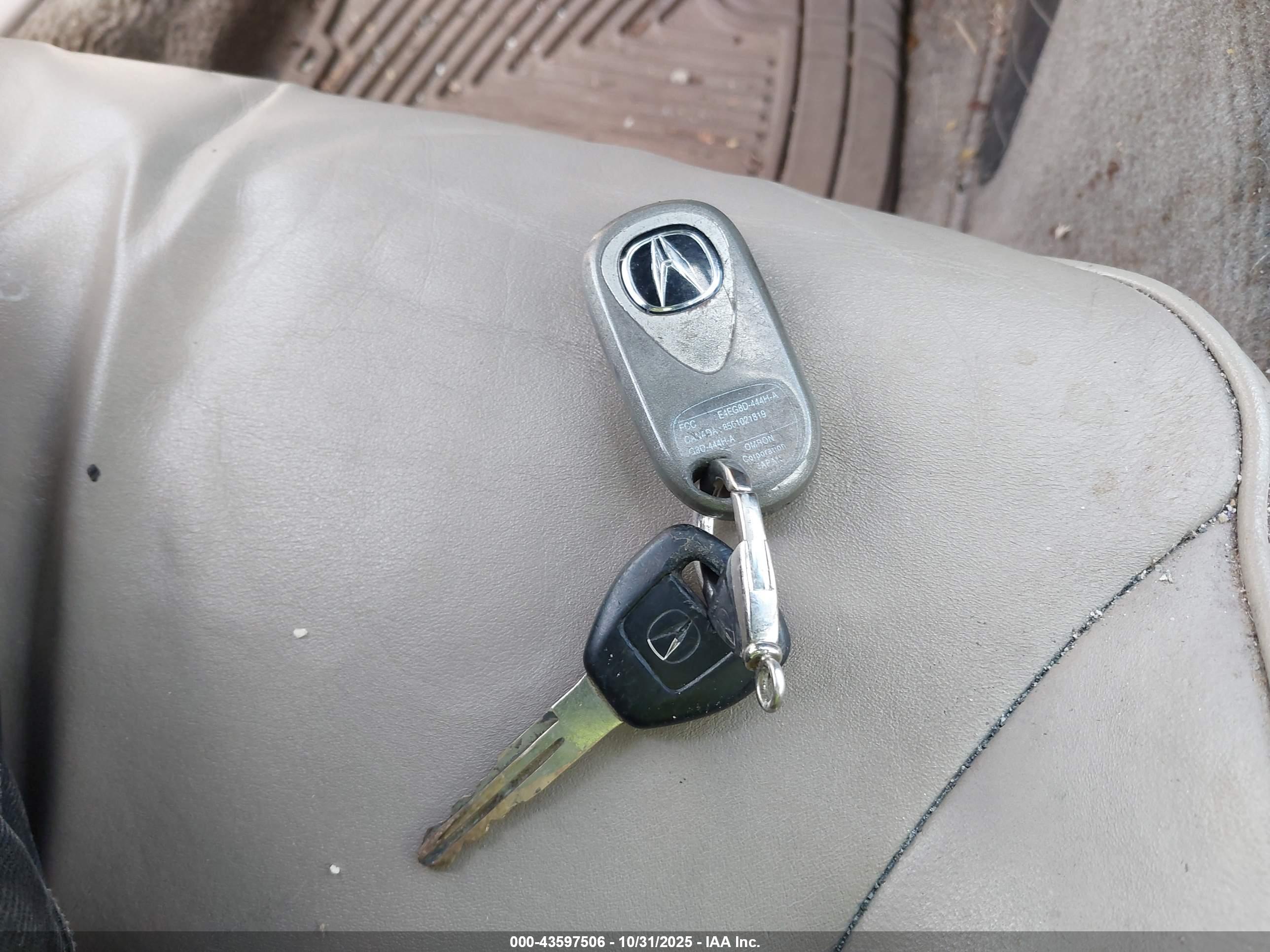 ACURA RL image 11