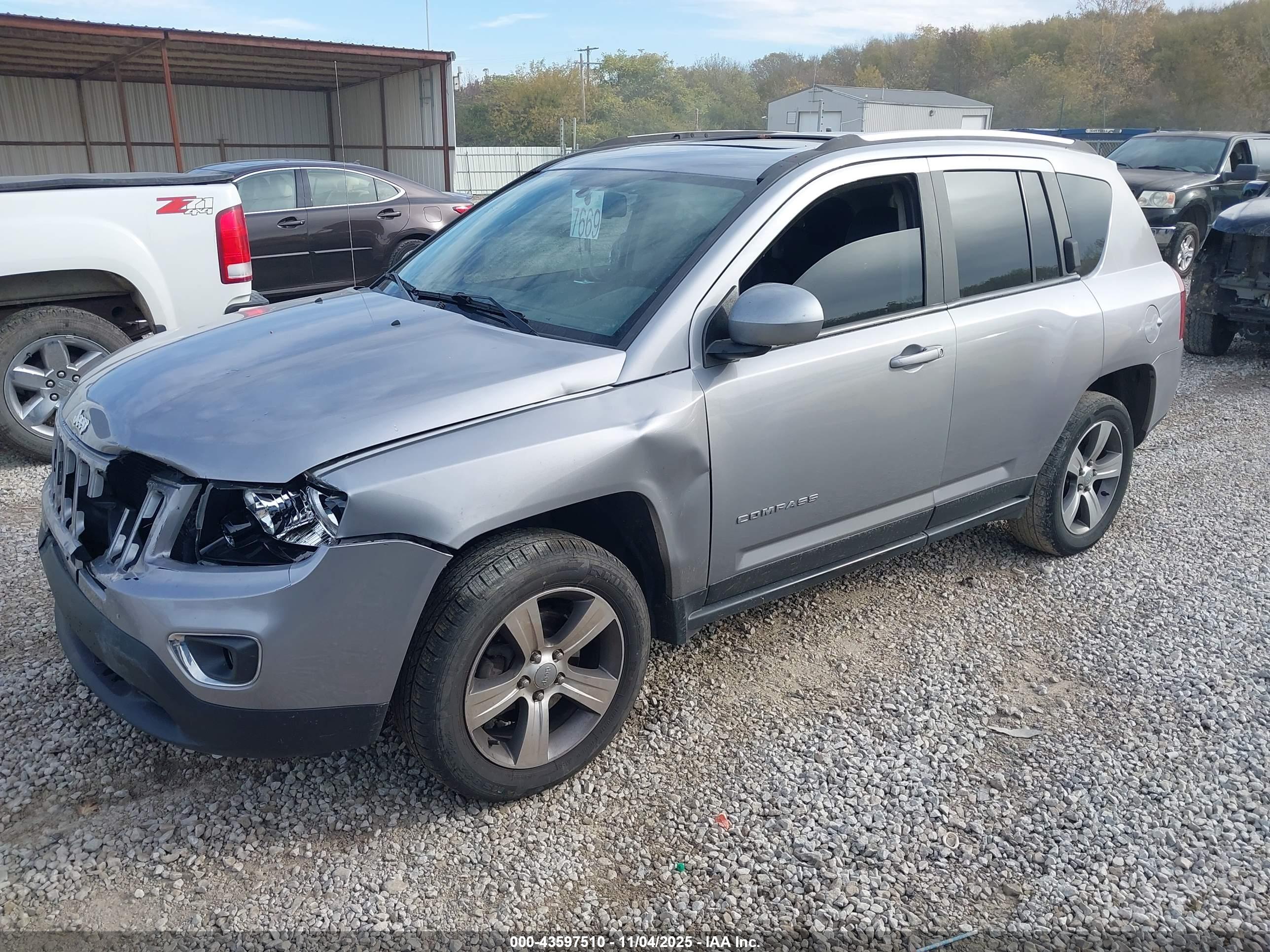 JEEP COMPASS image 2