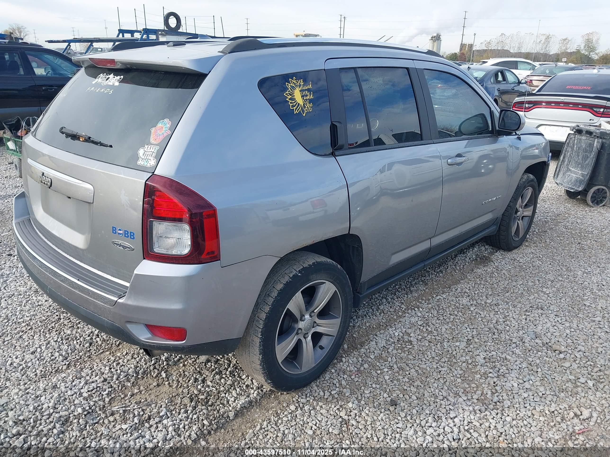 JEEP COMPASS image 4
