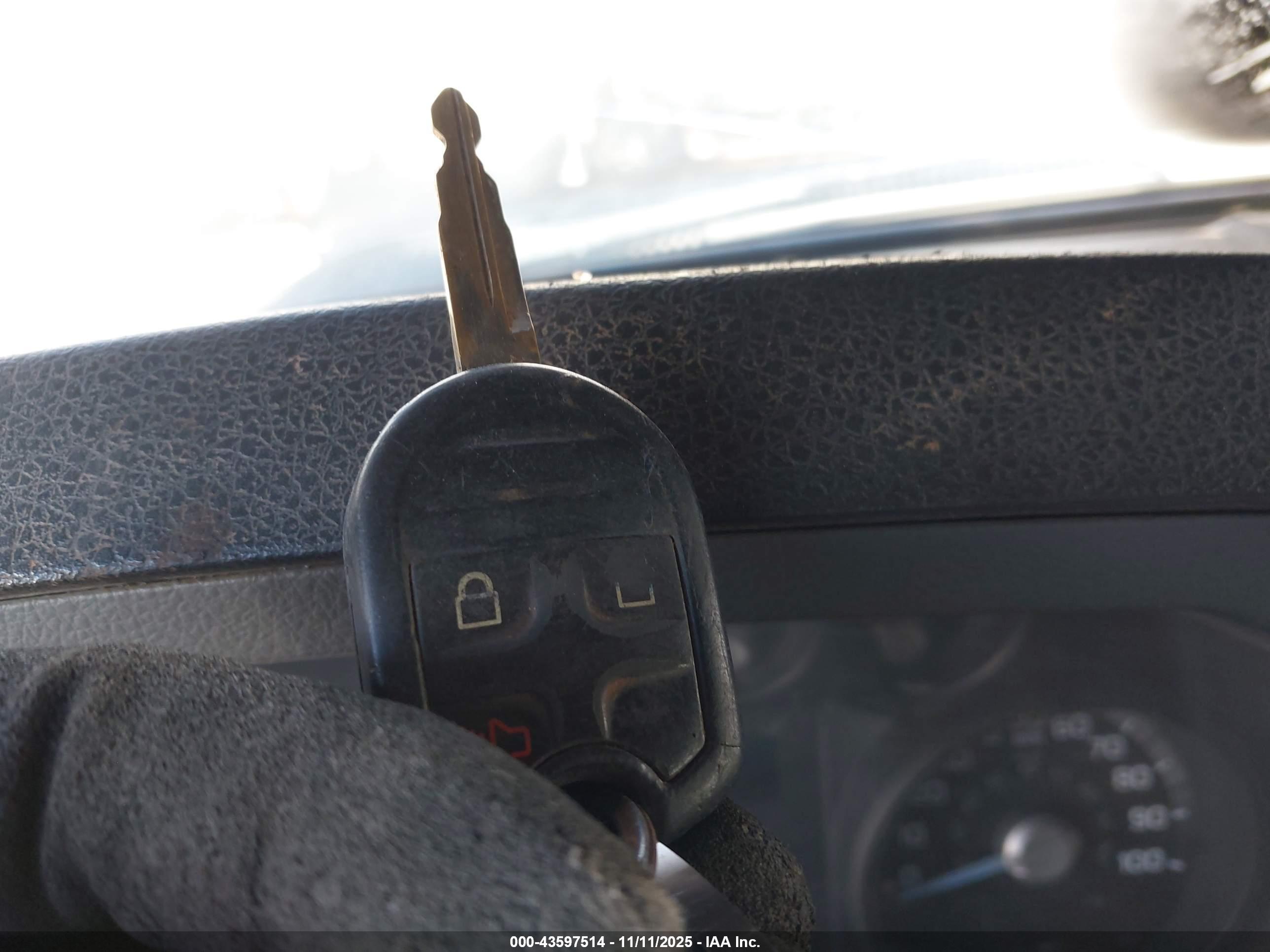 FORD F-250 image 11