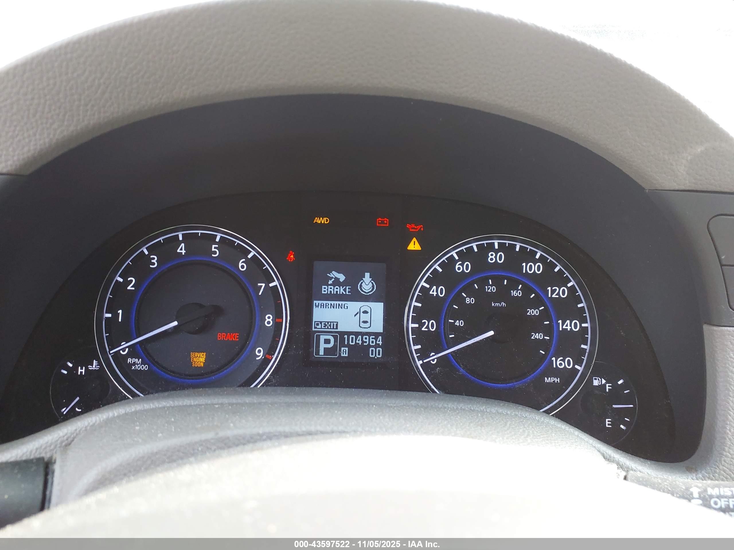INFINITI Q40 image 7