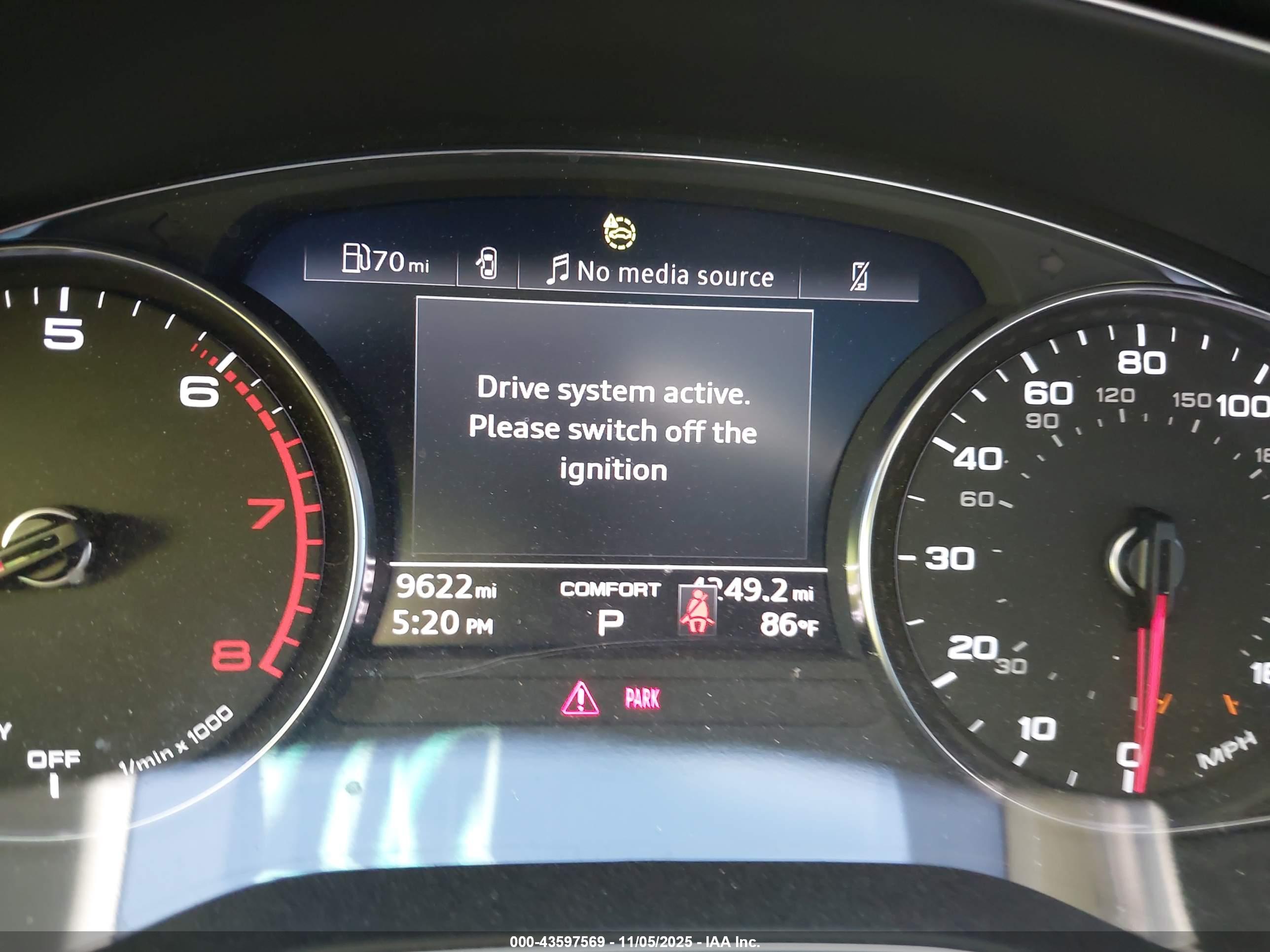 AUDI Q5 image 7