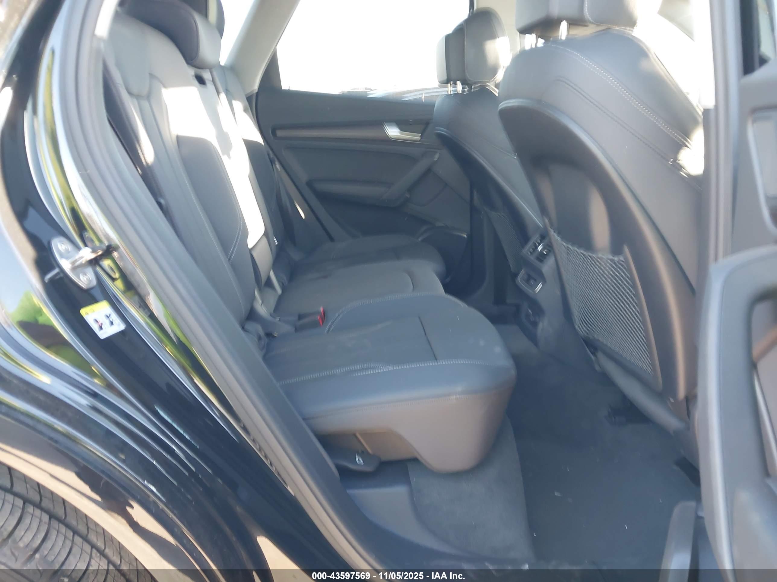 AUDI Q5 image 8