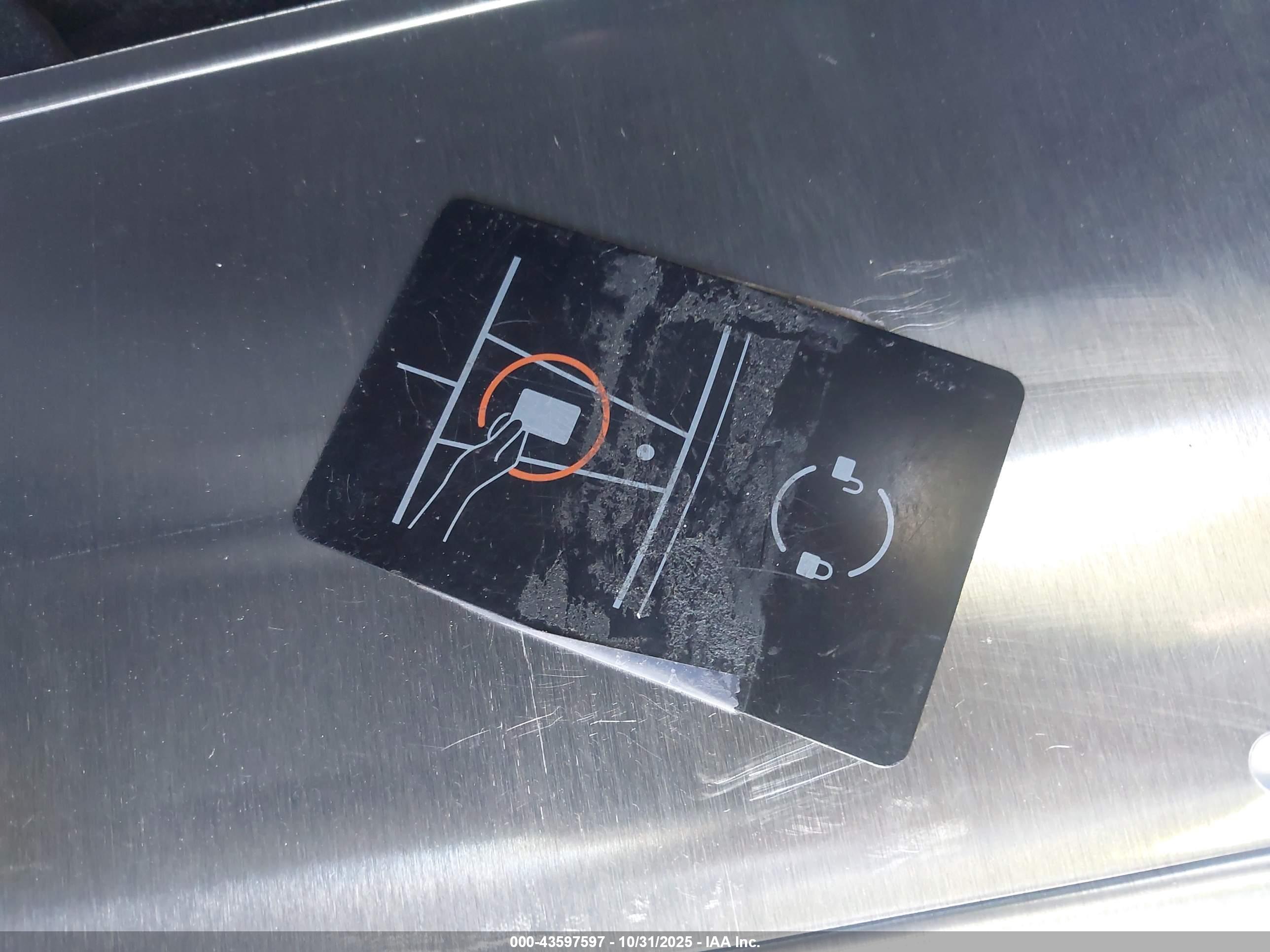 TESLA MODEL image 11