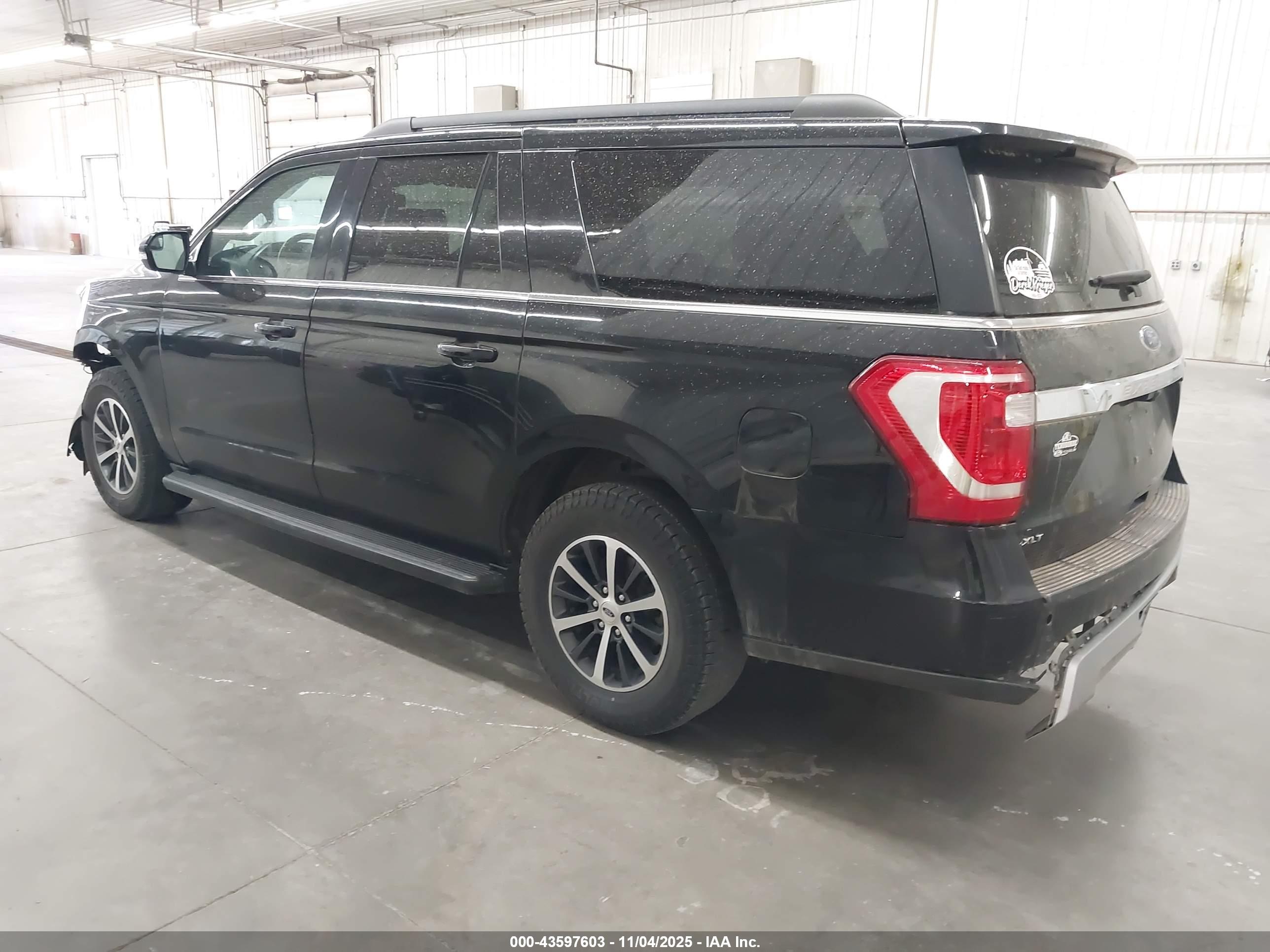 FORD EXPEDITION image 3