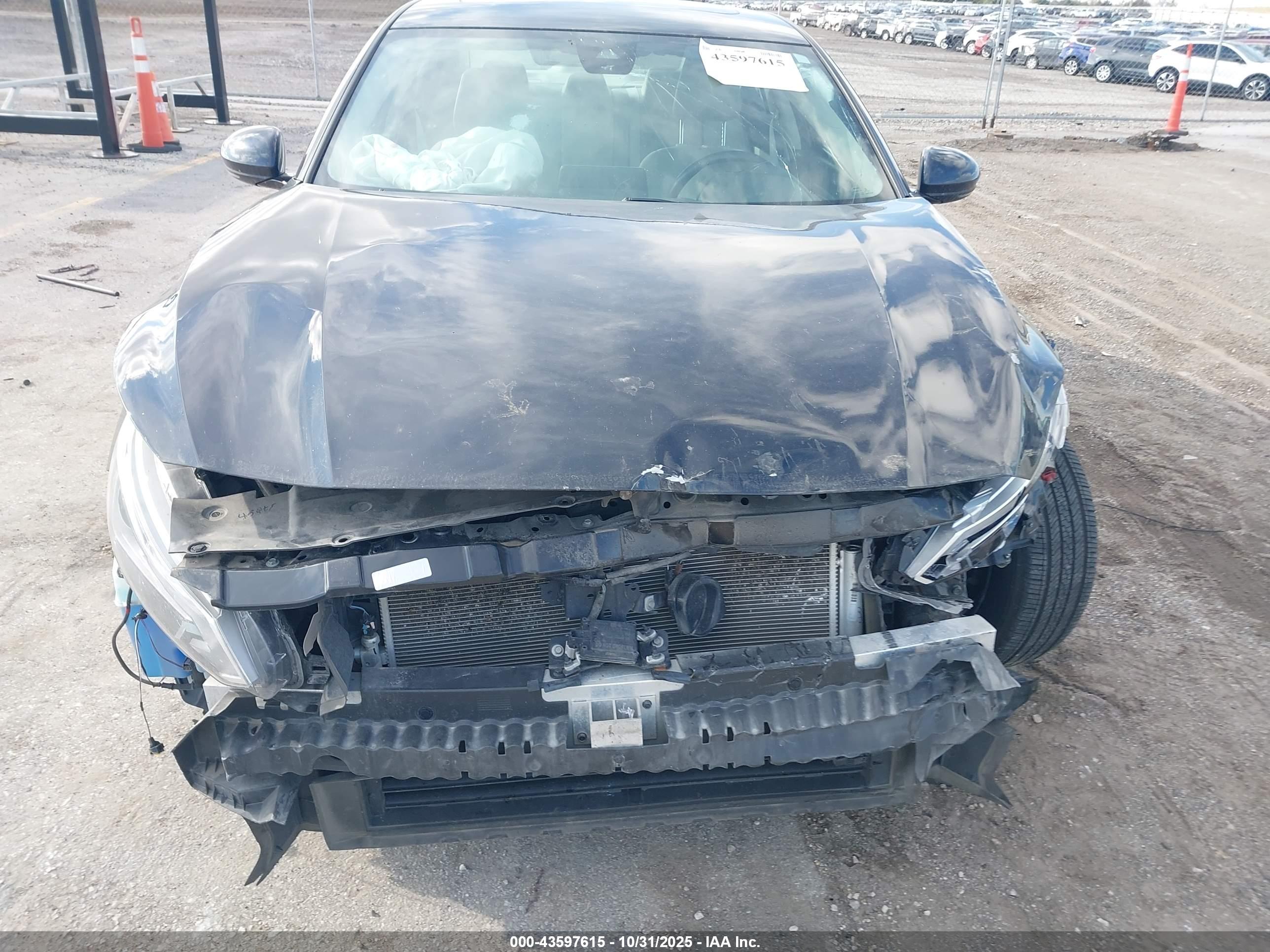 NISSAN ALTIMA image 6