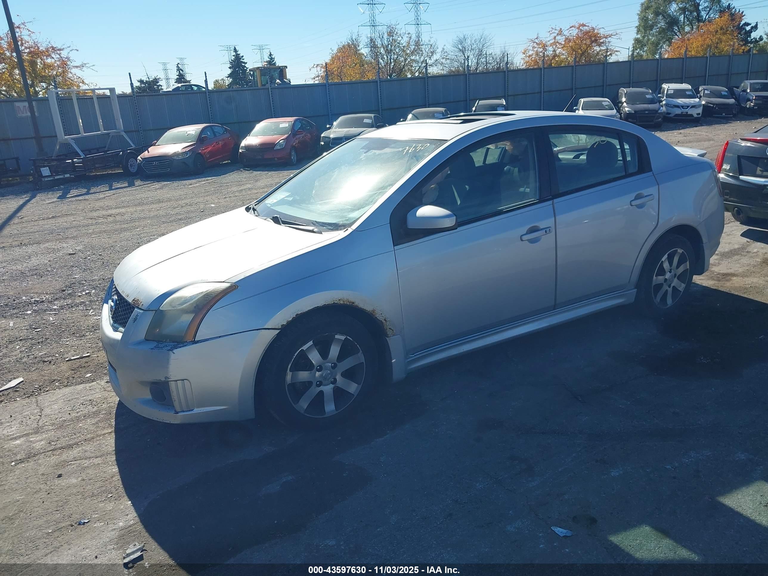 NISSAN SENTRA image 2