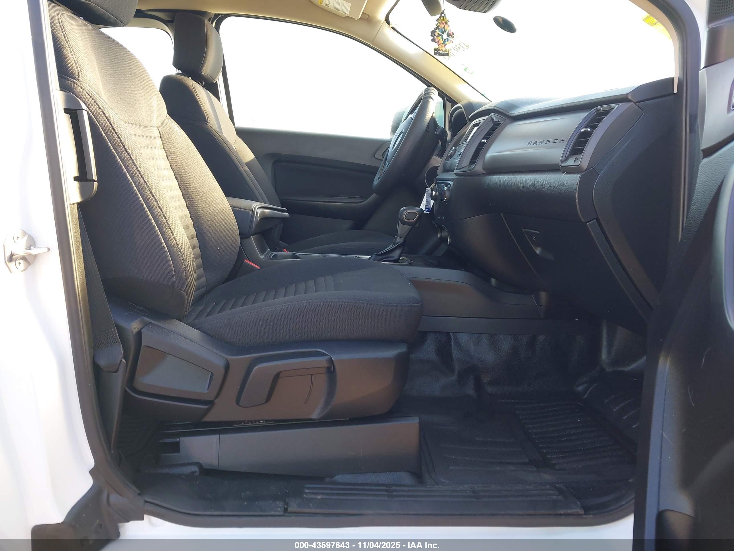 FORD RANGER image 5